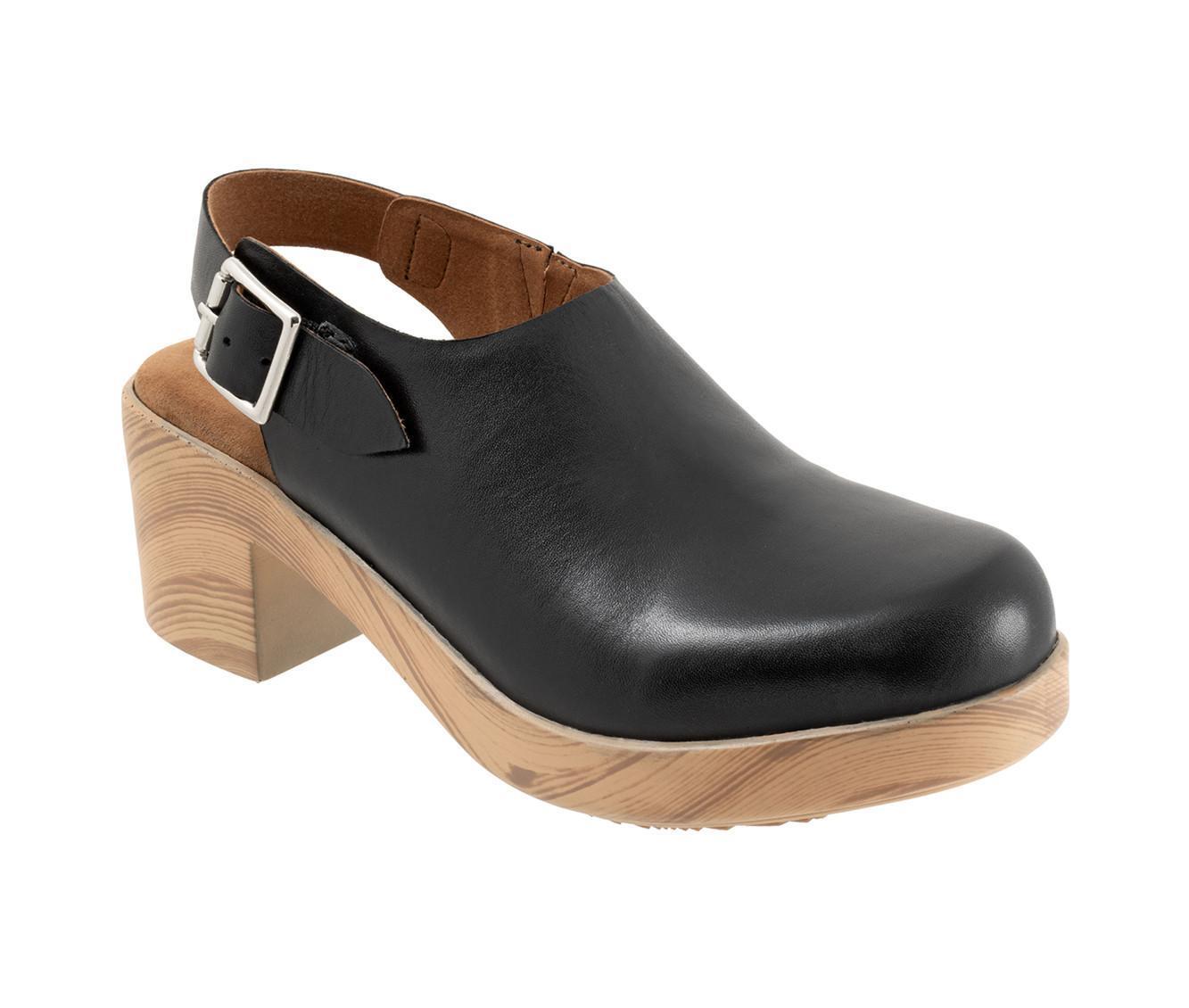 Women's Softwalk Fairbanks Clogs Product Image