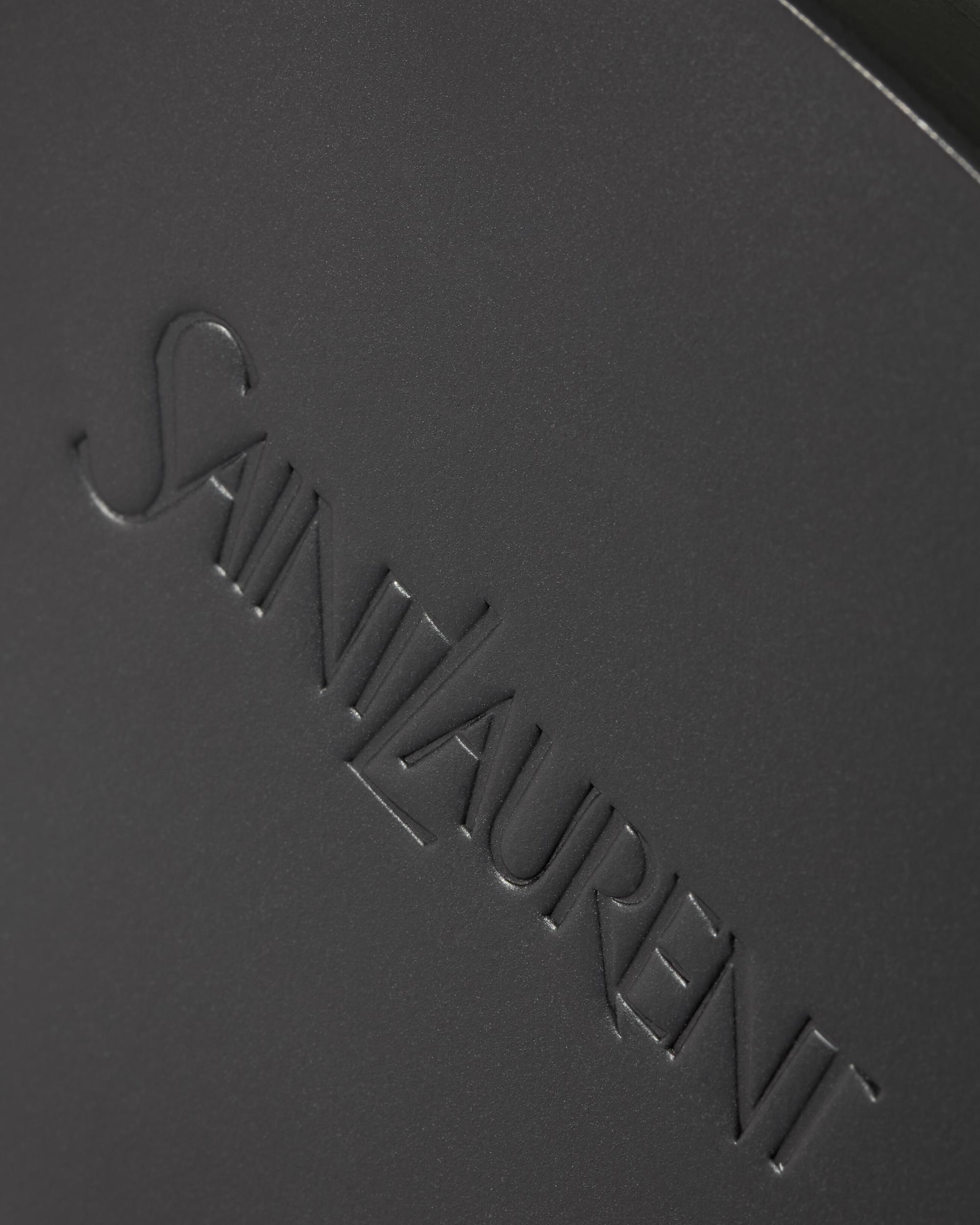 IOS slides in smooth leather Product Image