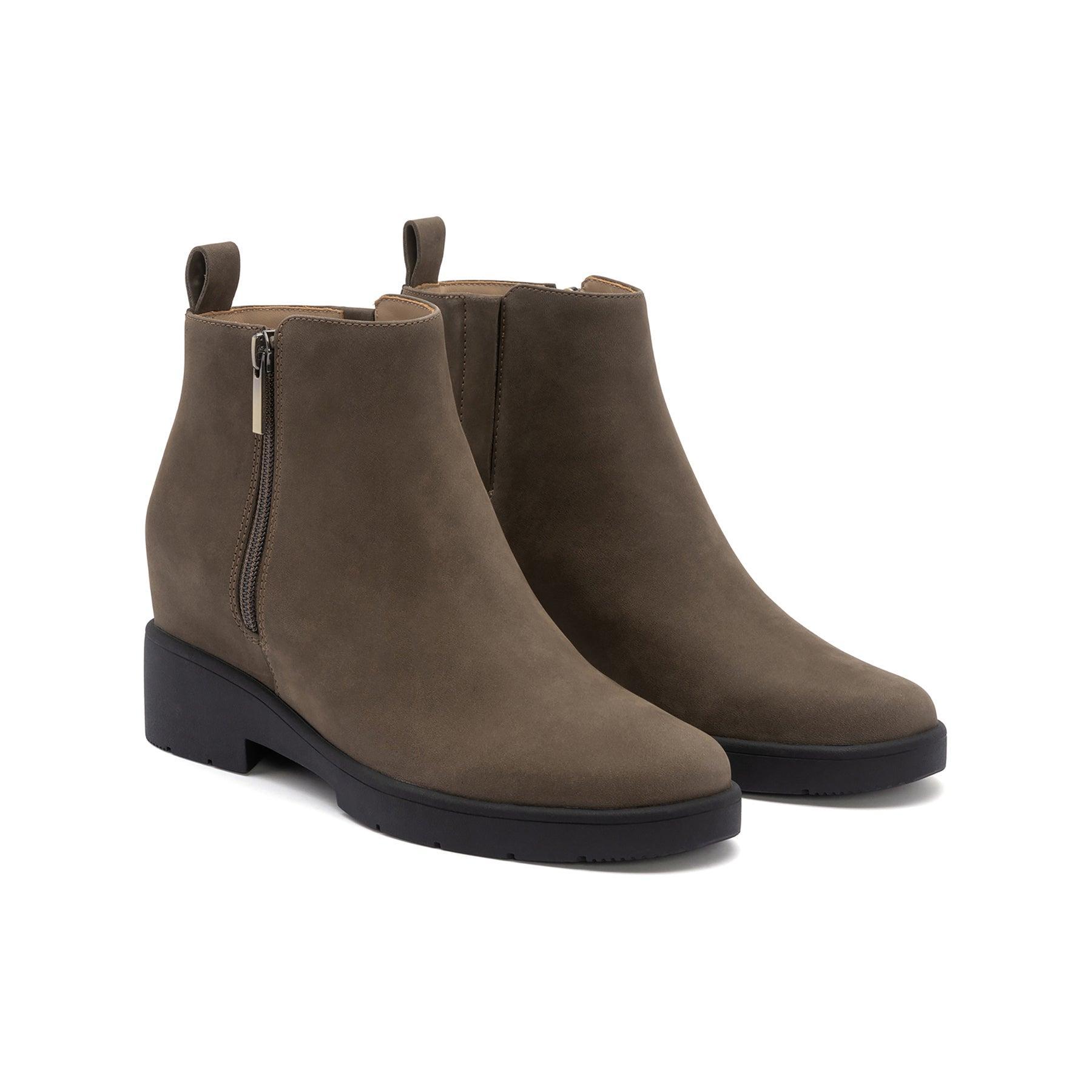 Horizon Zip Female Product Image
