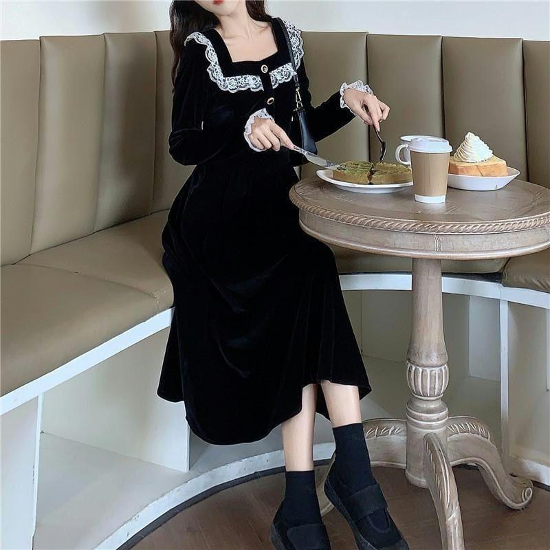Long-Sleeve Square Neck Plain Lace Trim Midi A-Line Dress Product Image