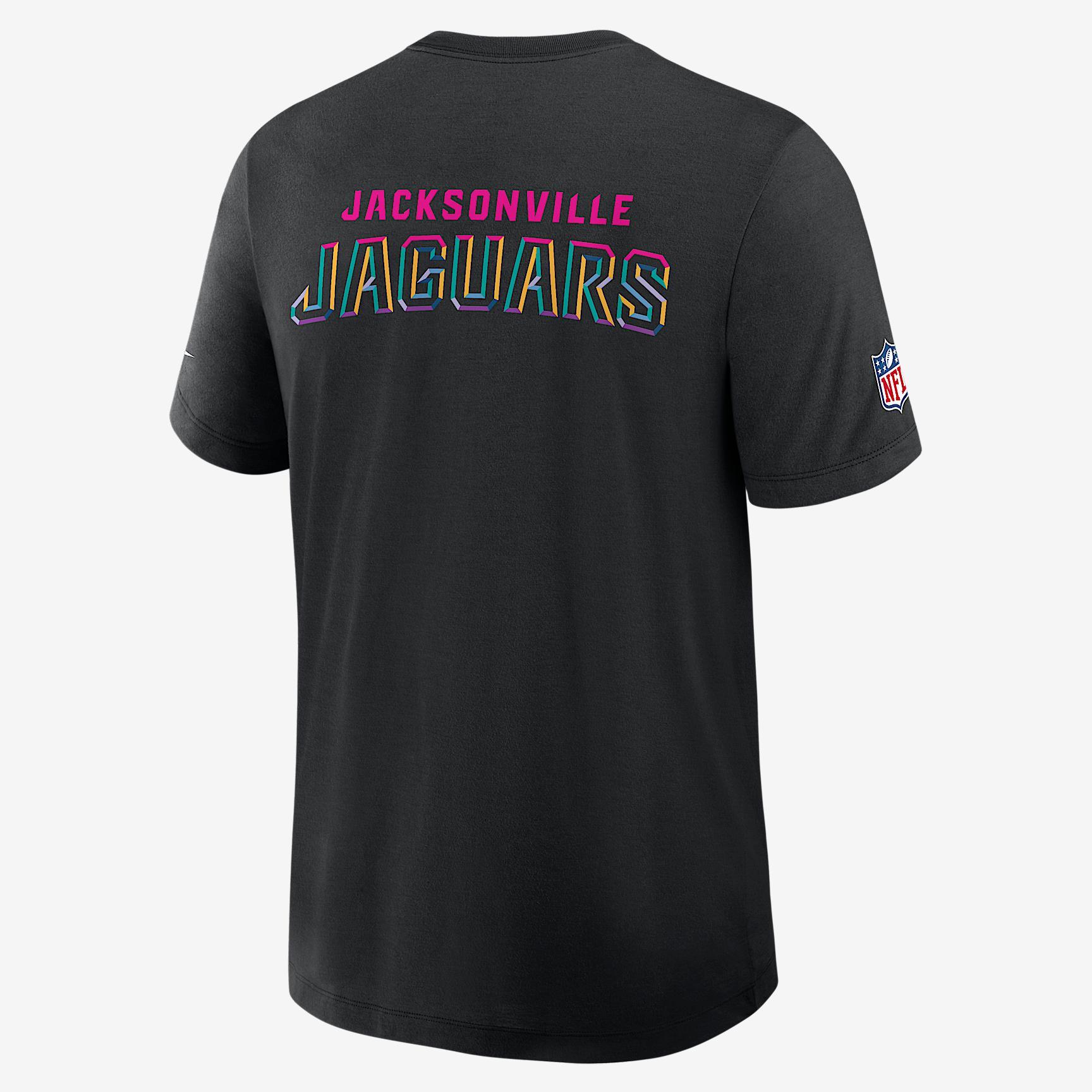 New England Patriots Crucial Catch Nike Men's Dri-FIT NFL T-Shirt Product Image