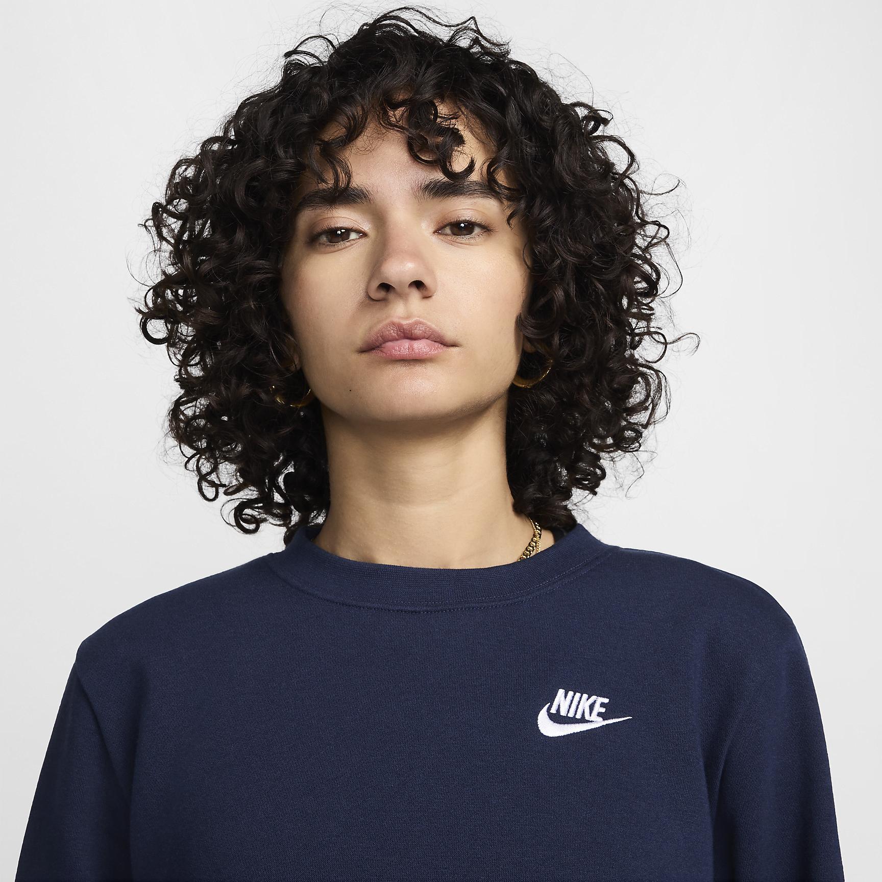 Nike Sportswear Club Fleece Women's Crew-Neck Sweatshirt Product Image