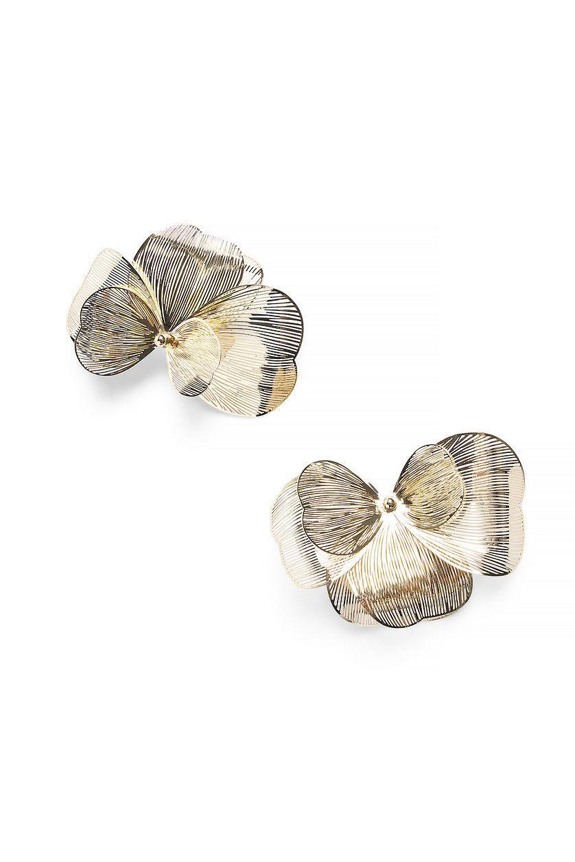 Thin Flower Earrings Product Image