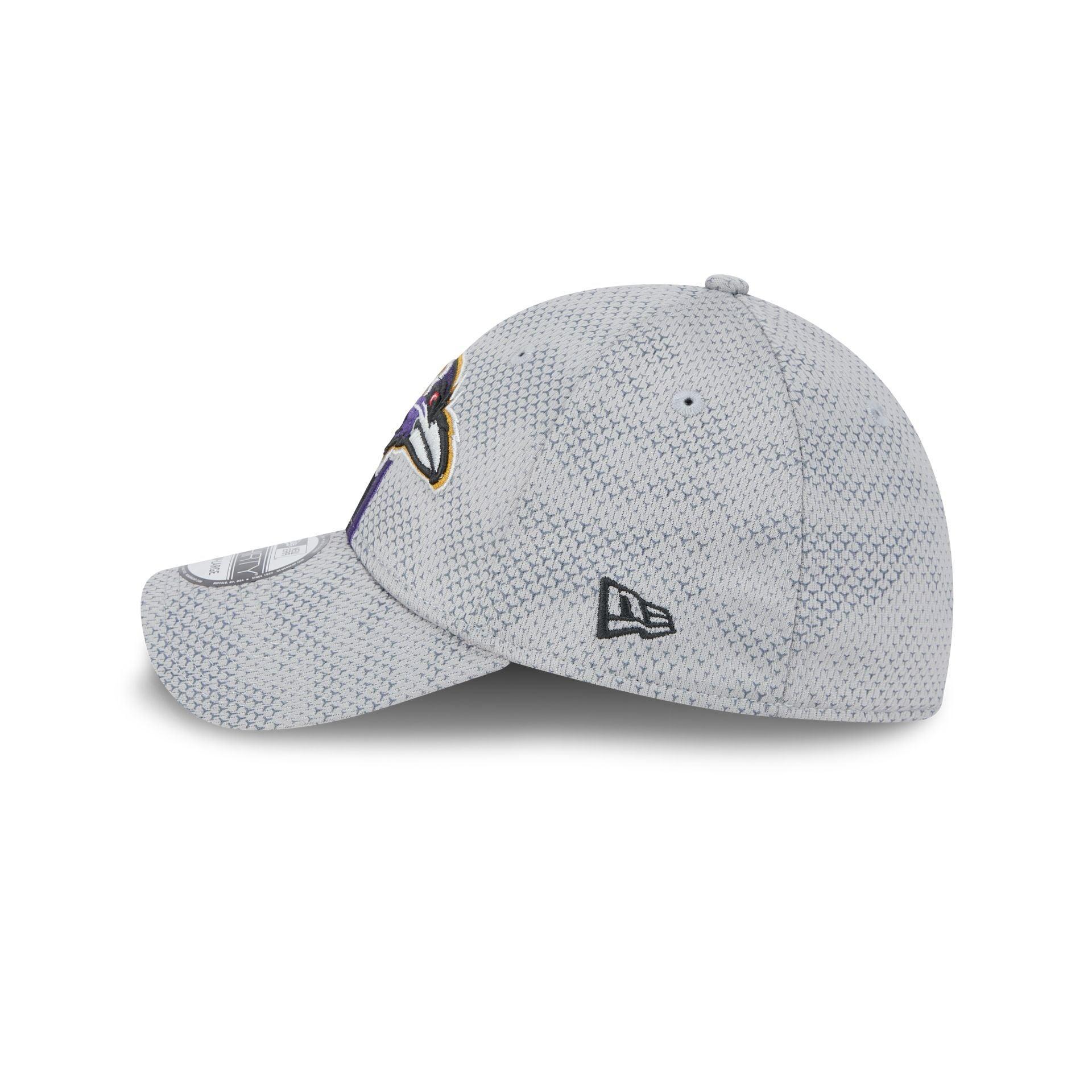 Baltimore Ravens 2024 Sideline Gray 39THIRTY Stretch Fit Hat Male Product Image