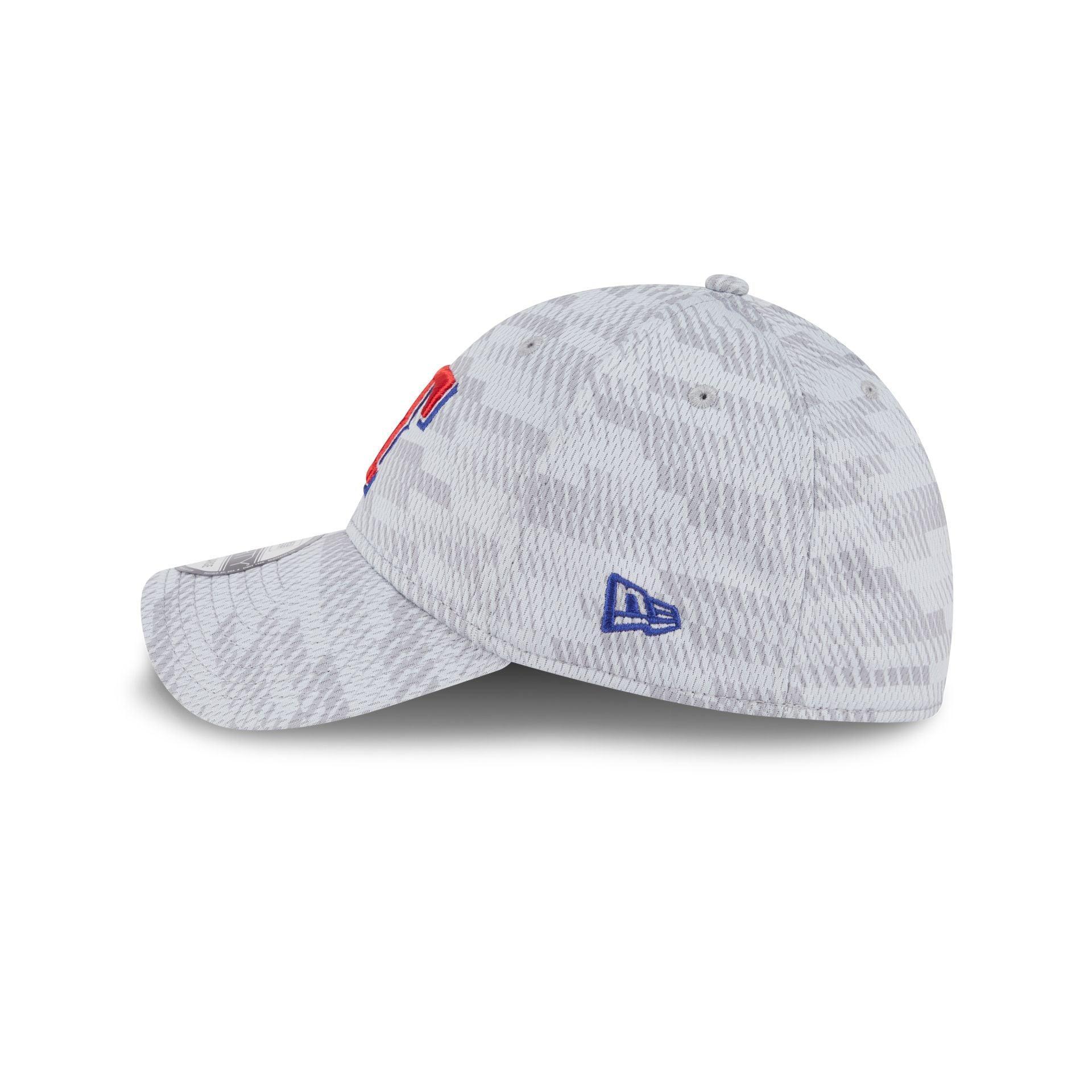 Texas Rangers 2025 Clubhouse Gray 39THIRTY Stretch Fit Male Product Image