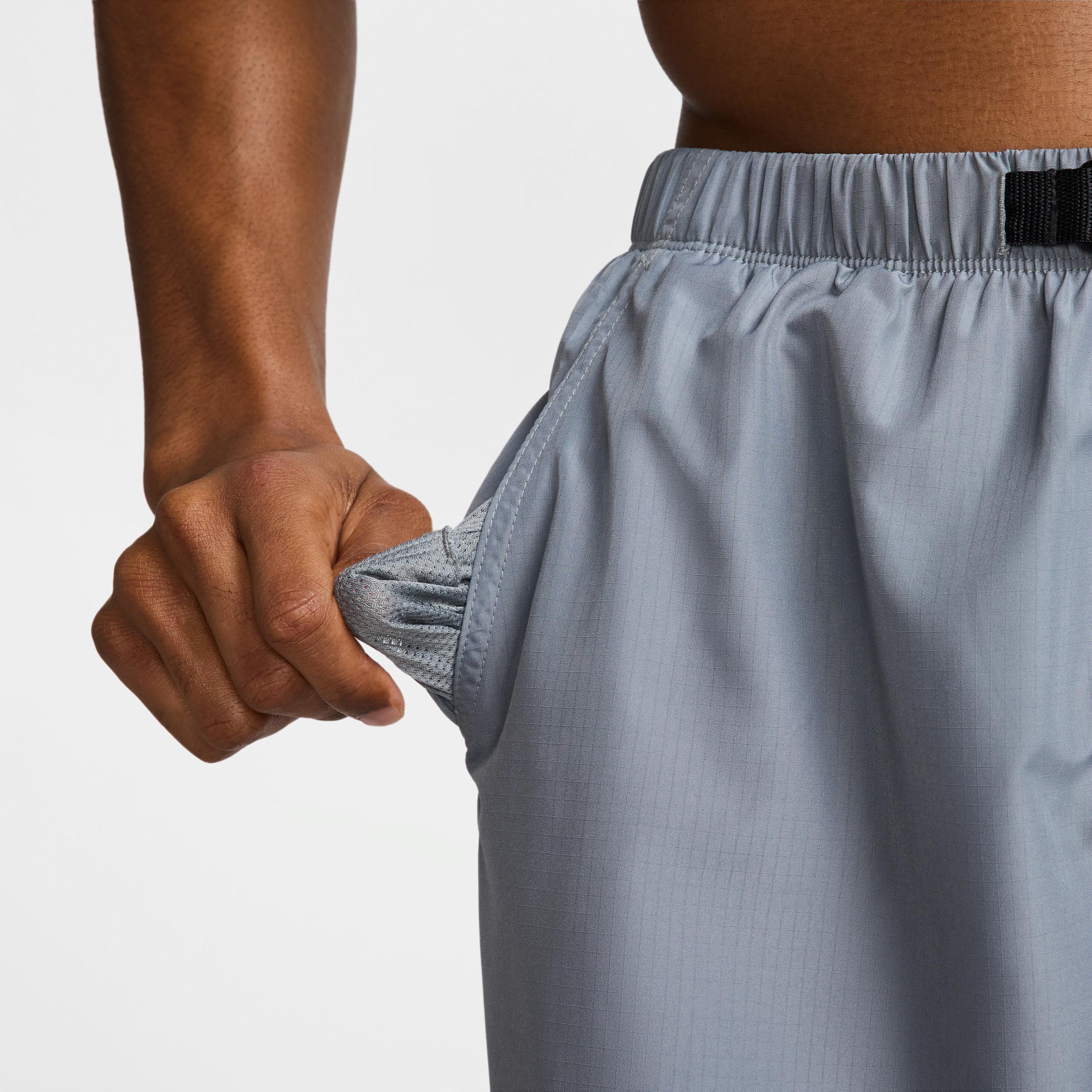 Nike Men's Swim Voyage 5" Brief-Lined Cargo Shorts Product Image