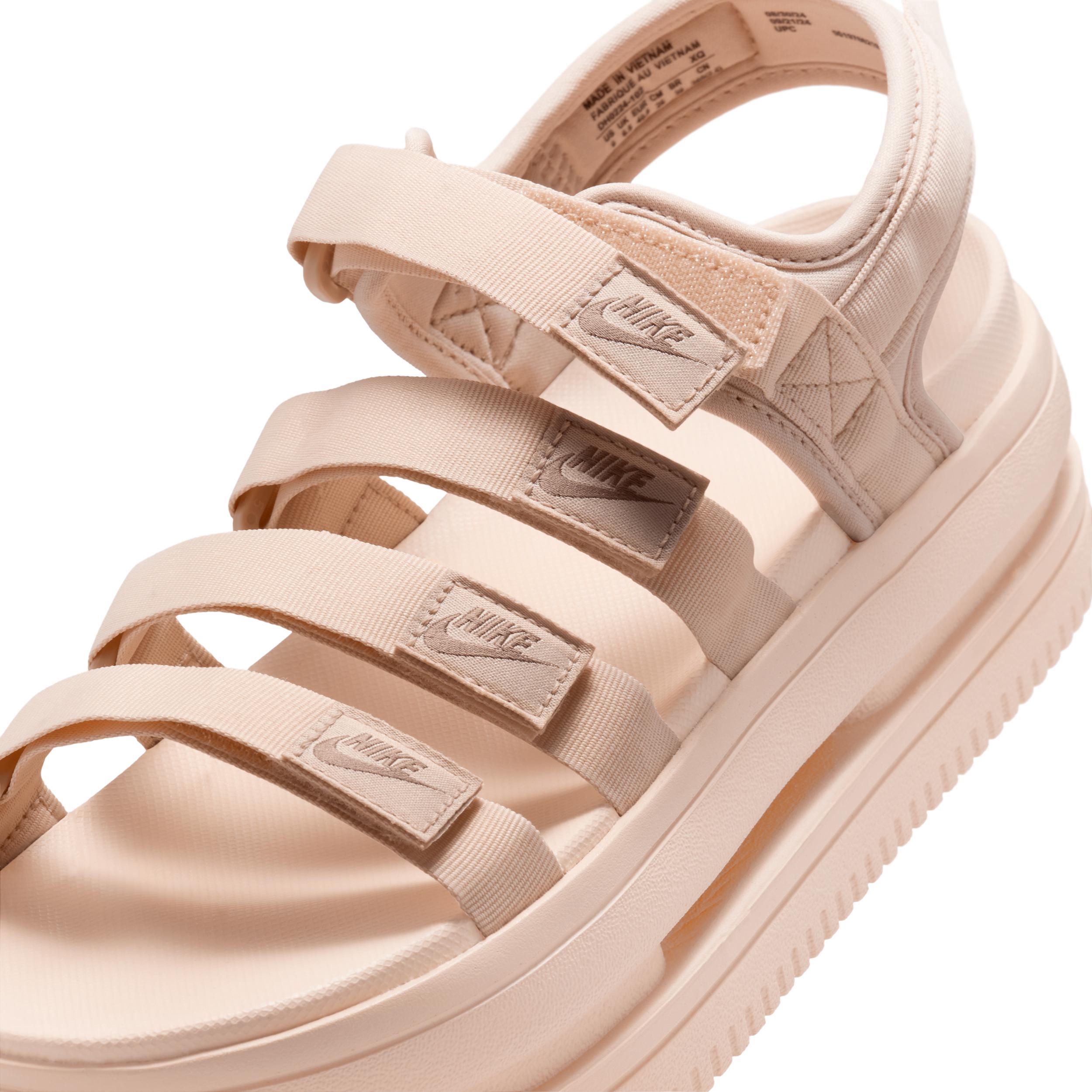 Nike Icon Classic Women's Sandals Product Image