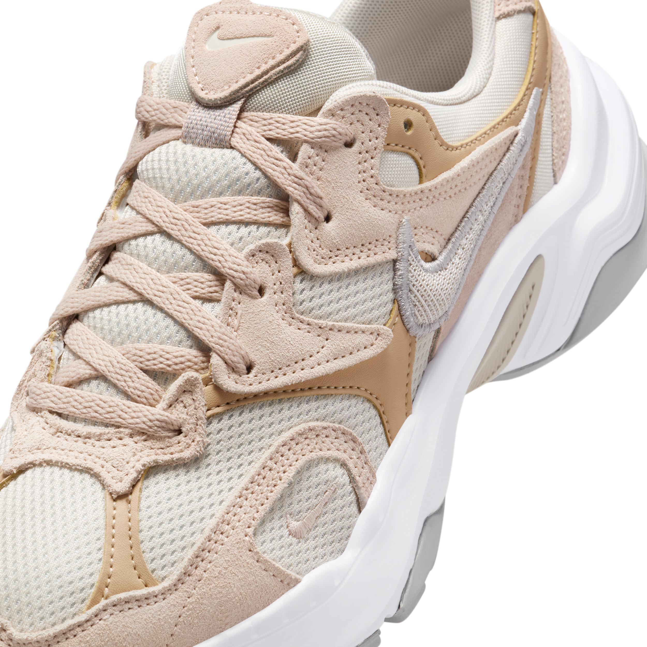 Nike Women's AL Shoes Product Image