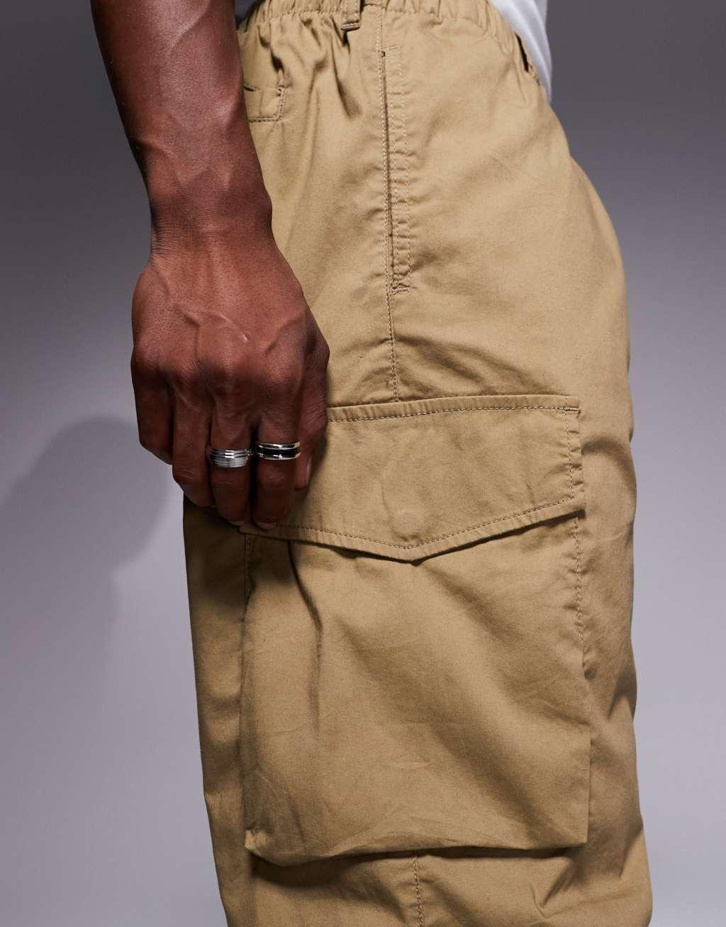 ADPT tapered balloon fit cargo pants in tan Product Image