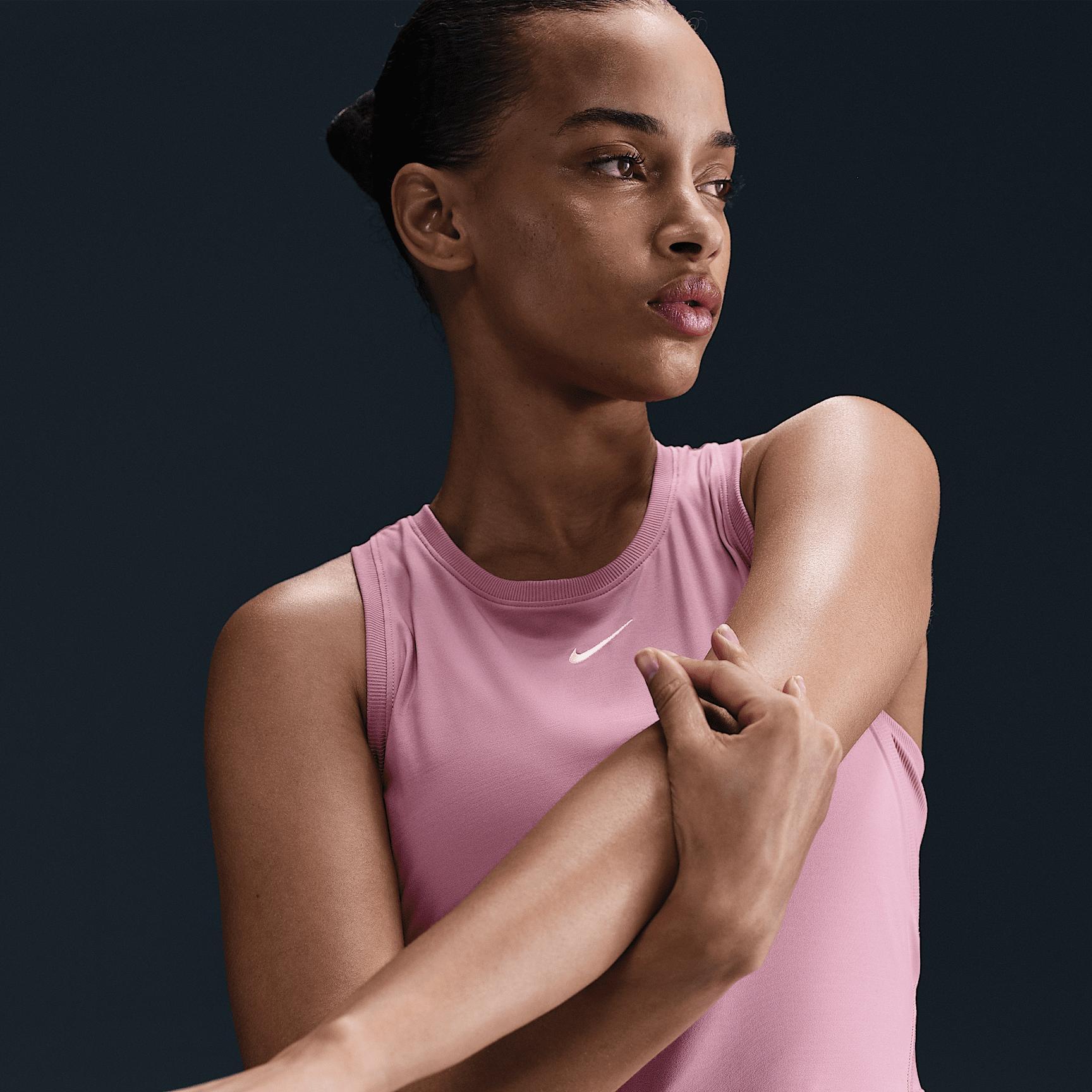 Nike Victory Women's Dri-FIT Tennis Dress Product Image
