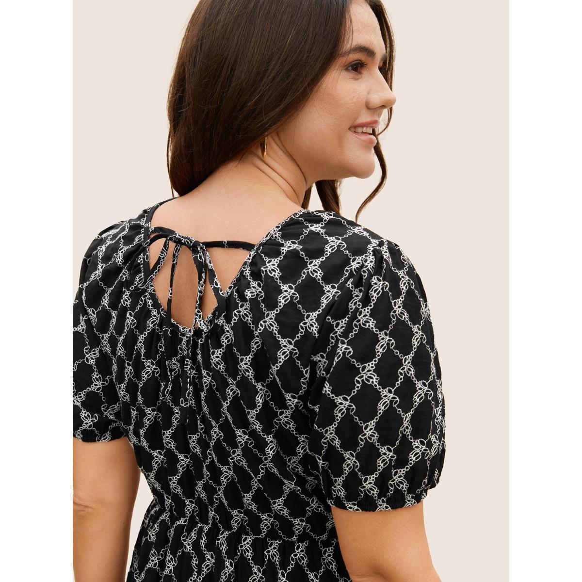 Plus Size U Neck Geometric Tie Knot Puff Sleeve Dress Black Women Casual Texture U-neck Short sleeve Curvy BloomChic 26/4X Product Image
