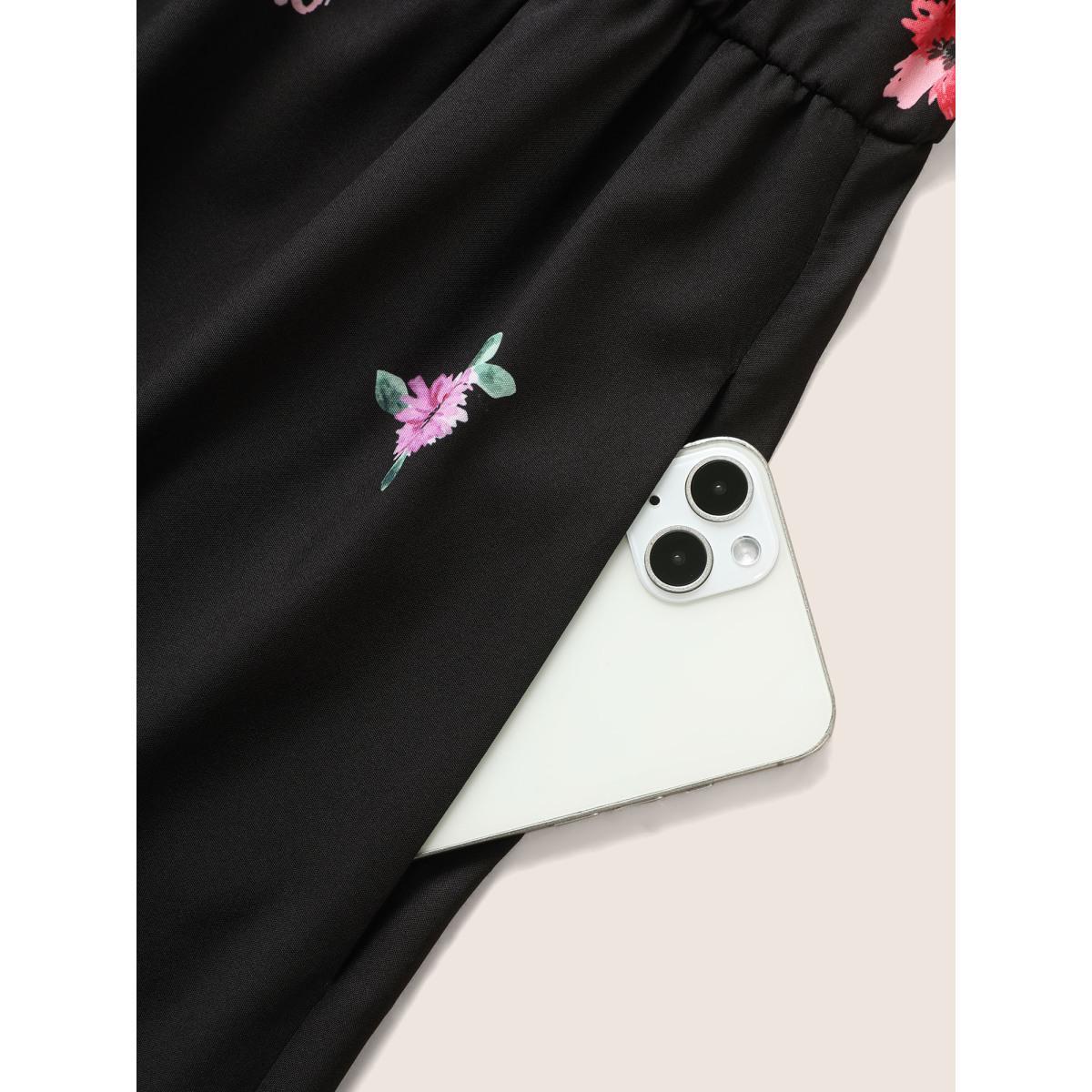 Plus Size Boho Print V Neck Elastic Waist Dress Black Women Elegant Gathered V-neck Short sleeve Curvy BloomChic 26/4X Product Image