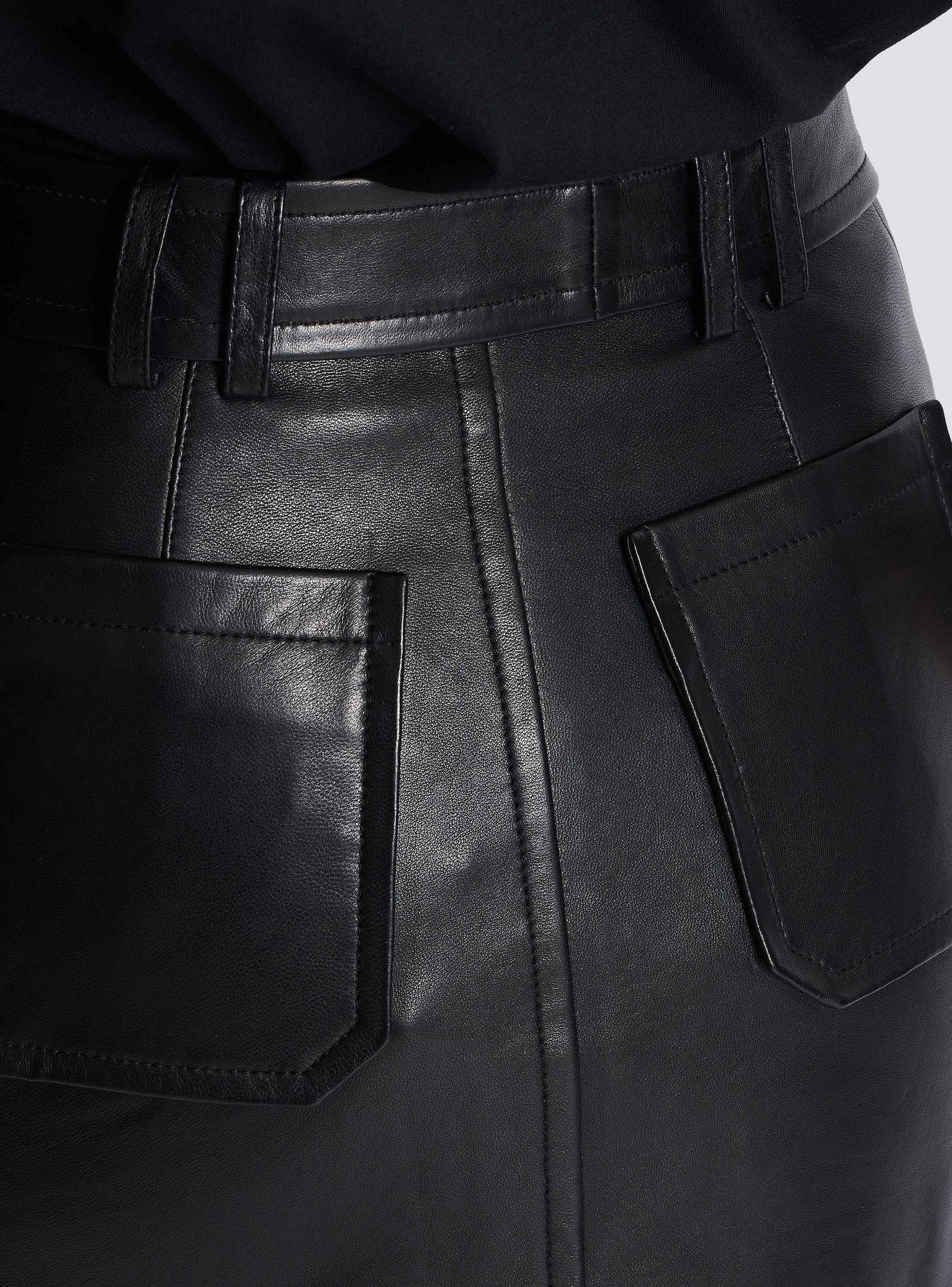Short lambskin skirt Product Image