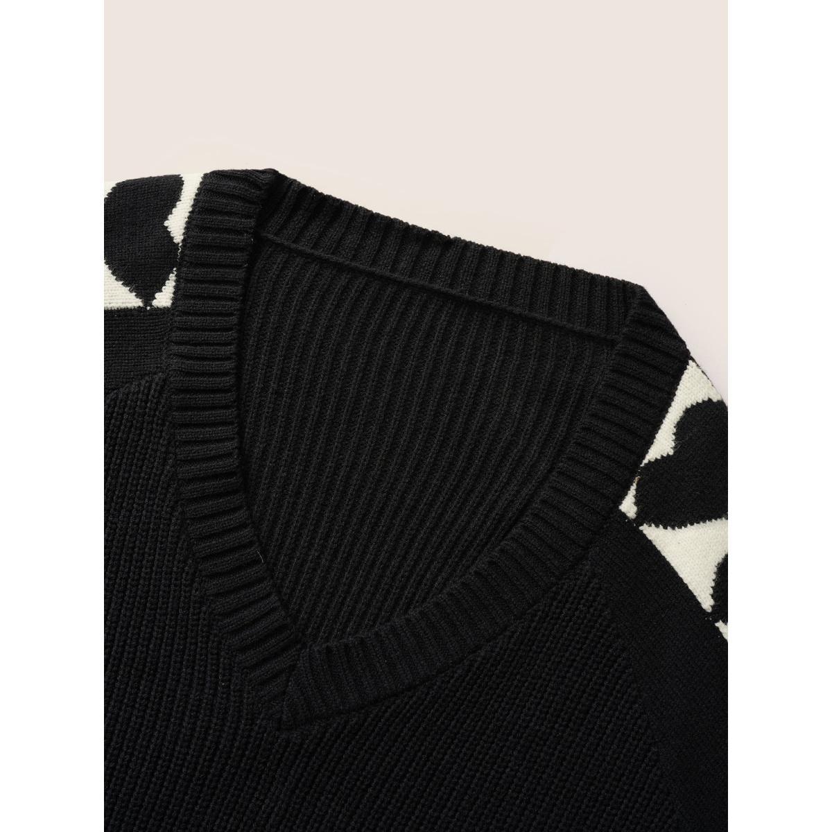 Plus Size Supersoft Essentials Heart Patchwork V Neck Raglan Sleeve Pullover Black Women Casual Loose Long Sleeve V-neck Dailywear Pullovers BloomChic 30/6X Product Image