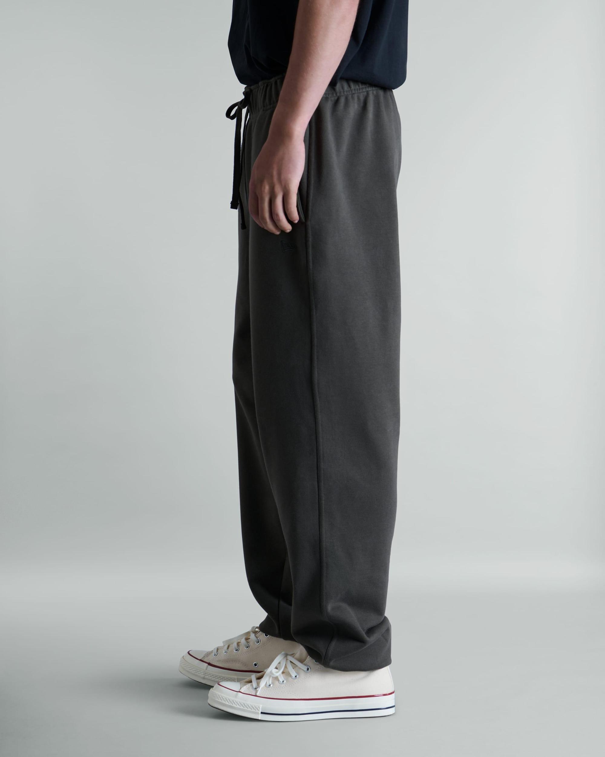 Brand New Era Lakeside Black Joggers Male Product Image