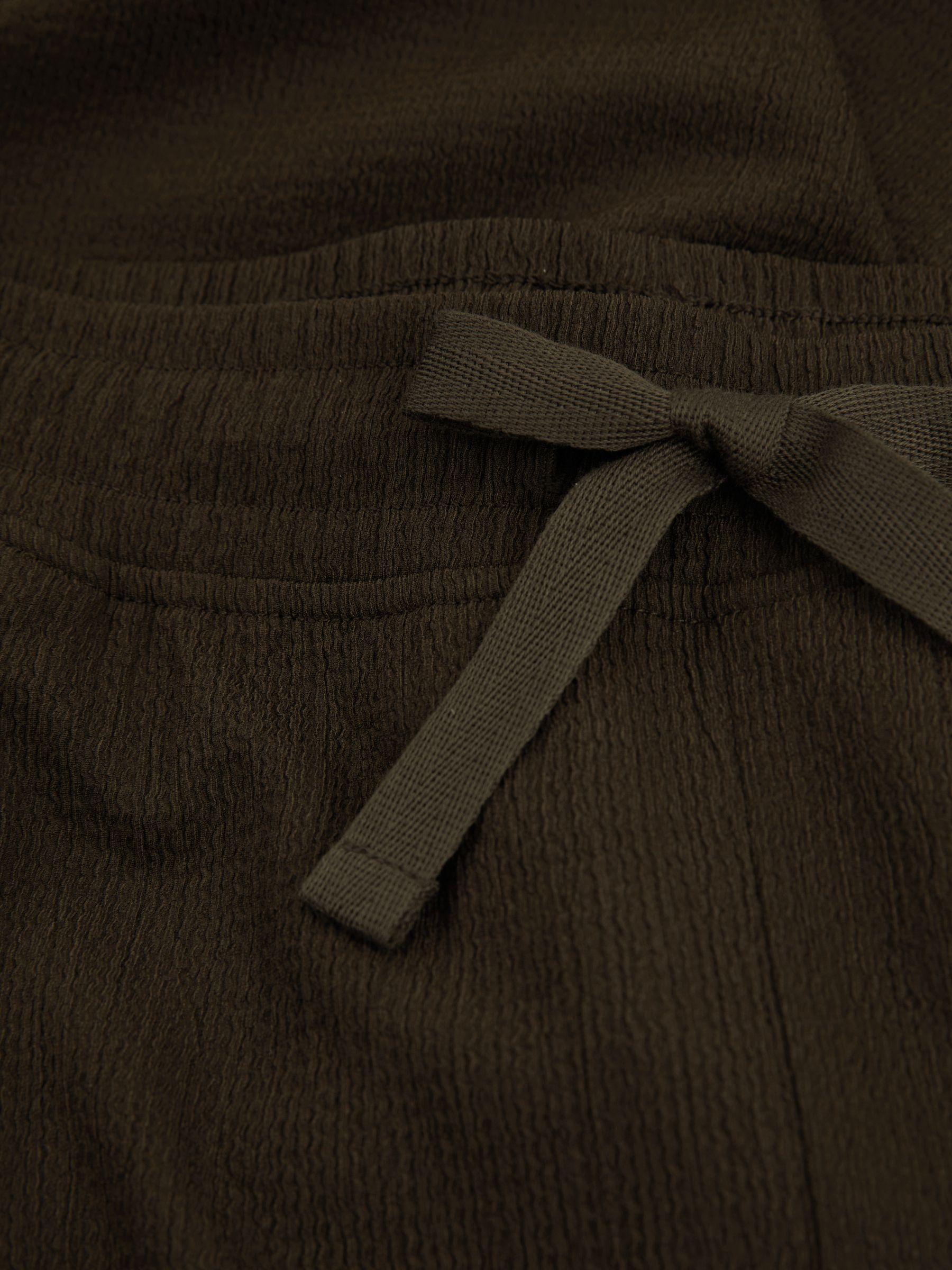 Textured Crepe Drawstring Shorts in Dark Olive Green Product Image