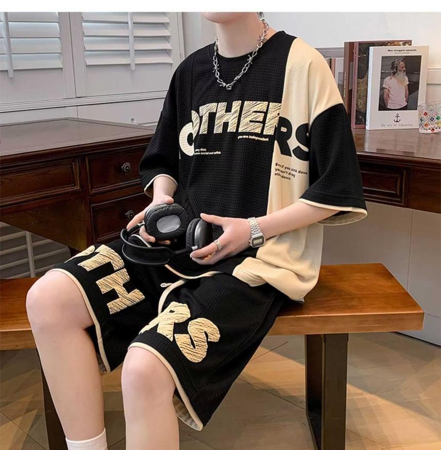 Set: Elbow-Sleeve Two Tone Lettering T-Shirt + Shorts Product Image