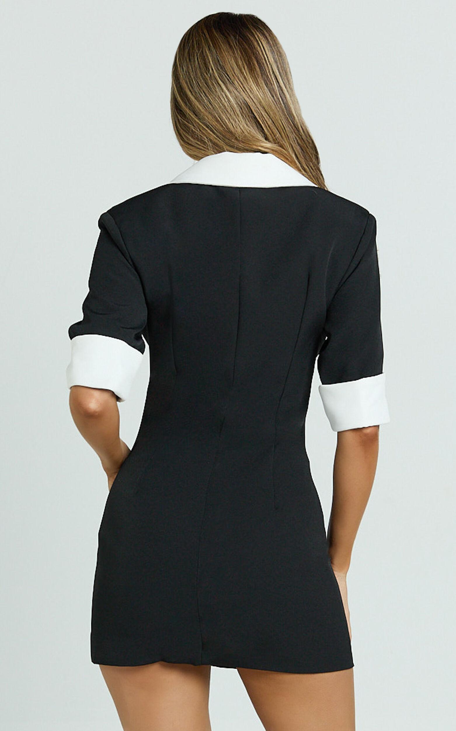 Zane Mini Dress - Short Sleeve V Neck Contrast Collar Fitted Dress in Black Product Image