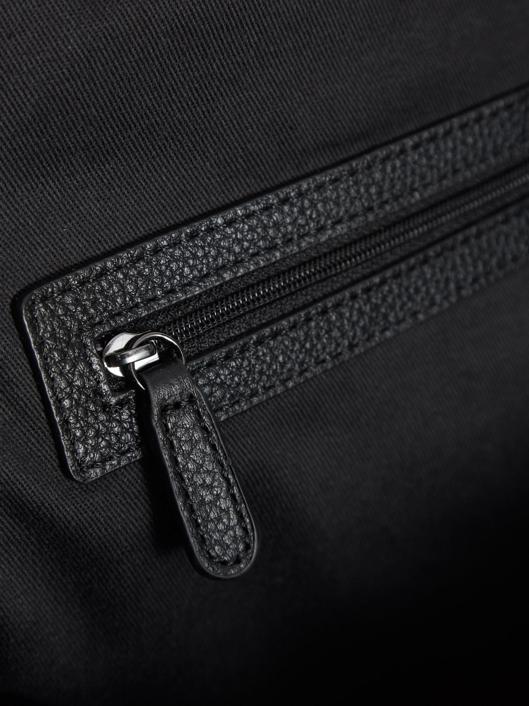 Leather Travel Bag in Black Product Image