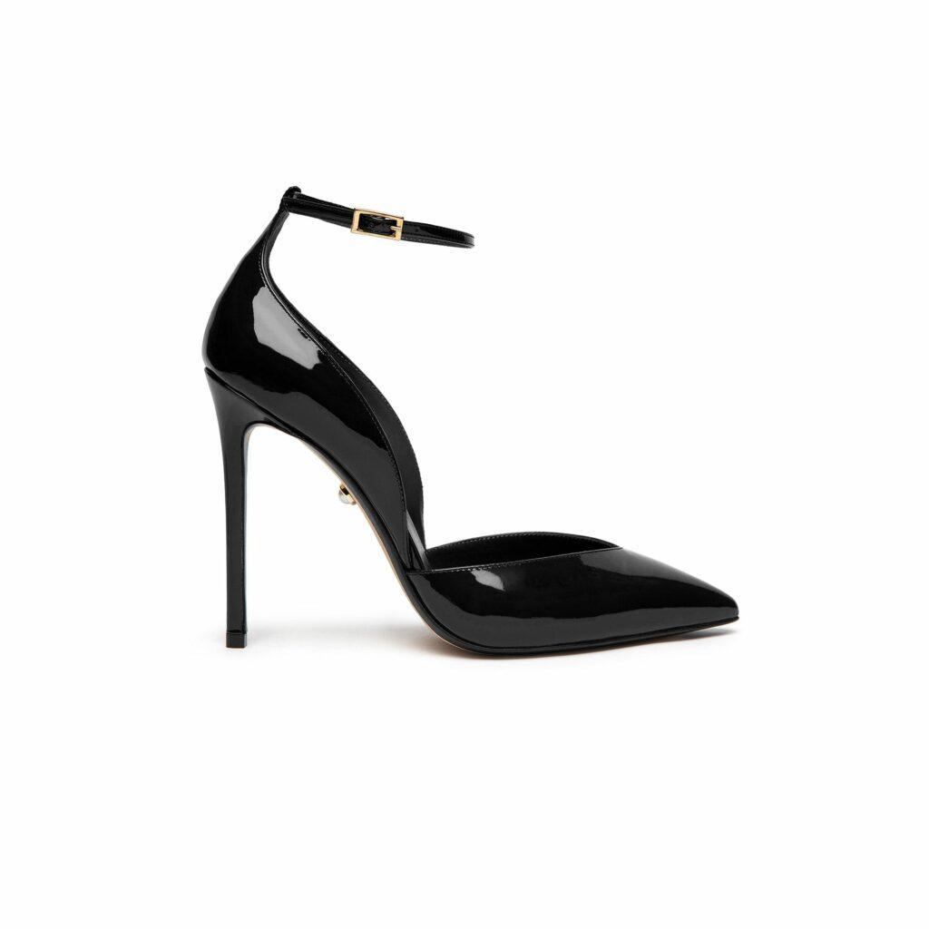 Camilla patent black Product Image