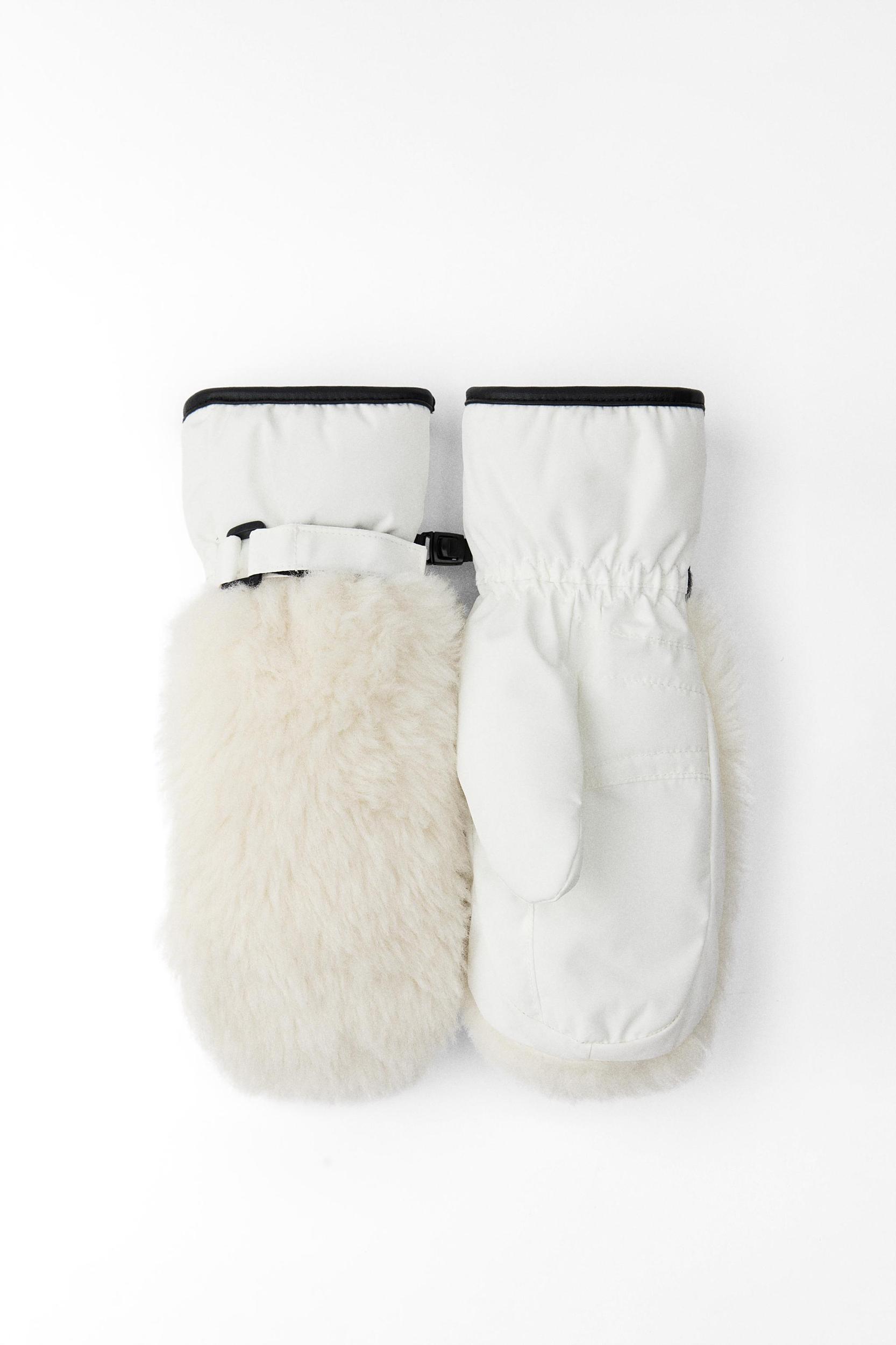 SKI COLLECTION WATER RESISTANT AND WIND PROTECTION SKINNY PANTS Product Image