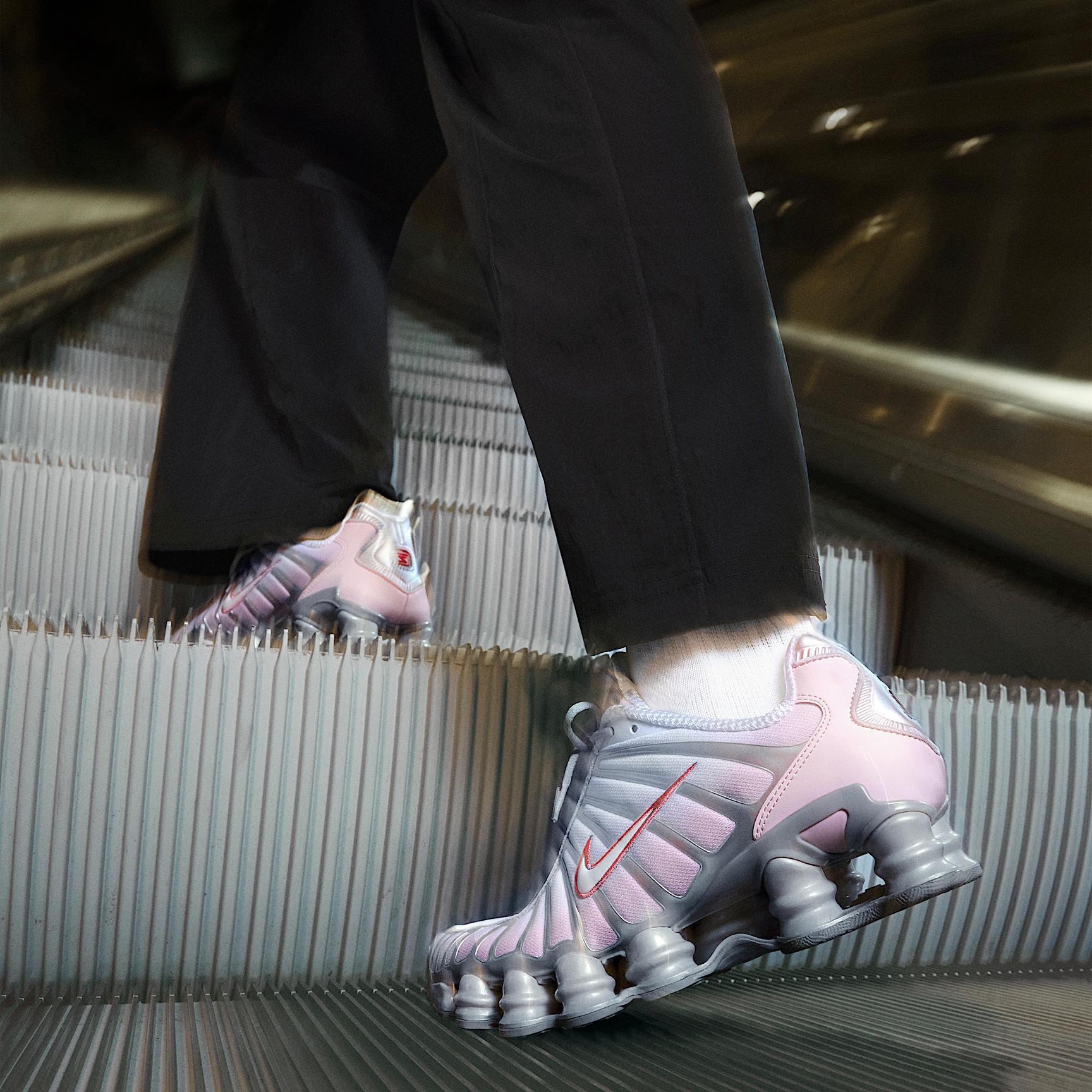 Nike Women's Shox TL Shoes Product Image