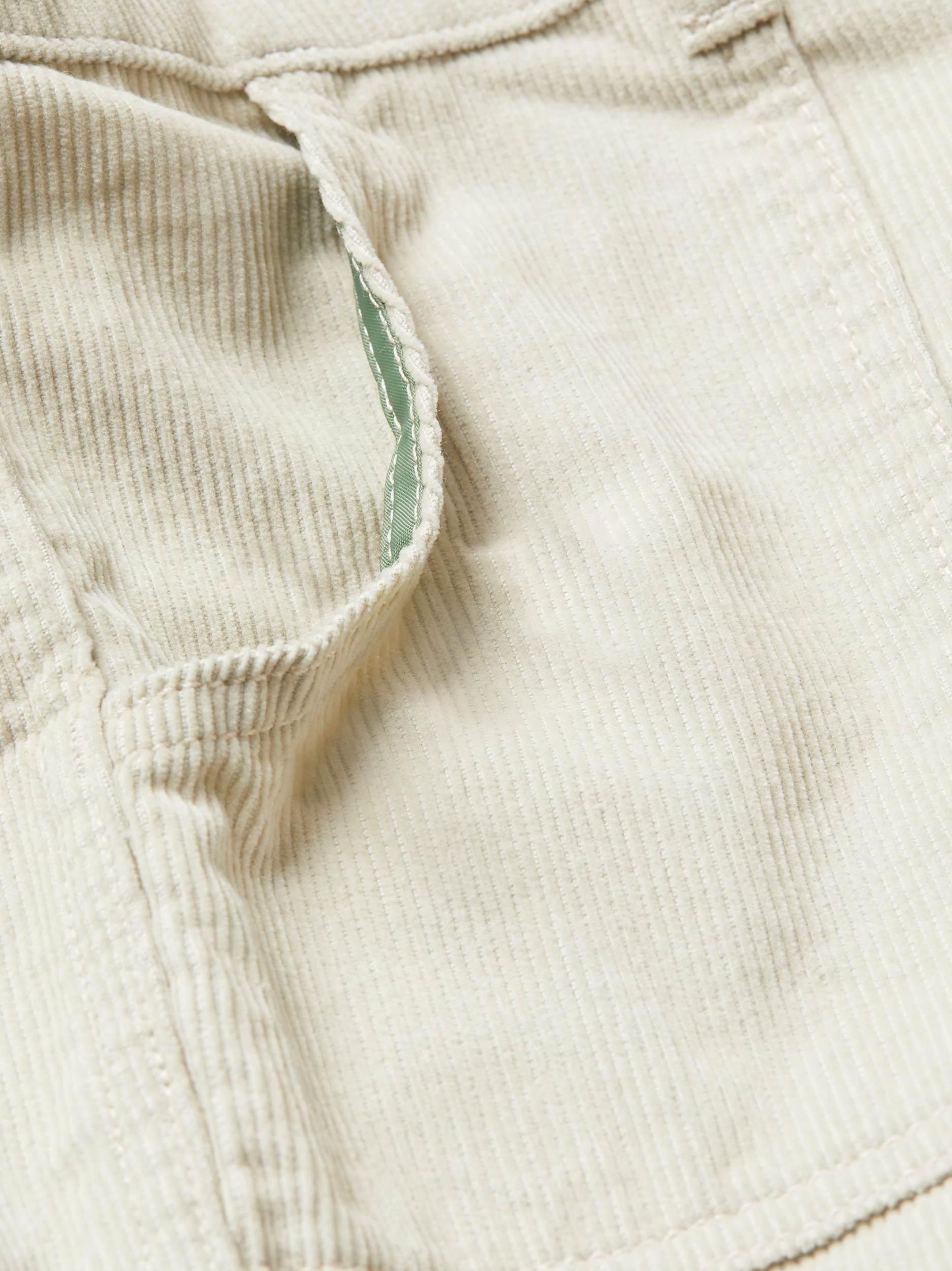 Women's Classic Corduroy Shorts - Olive Product Image