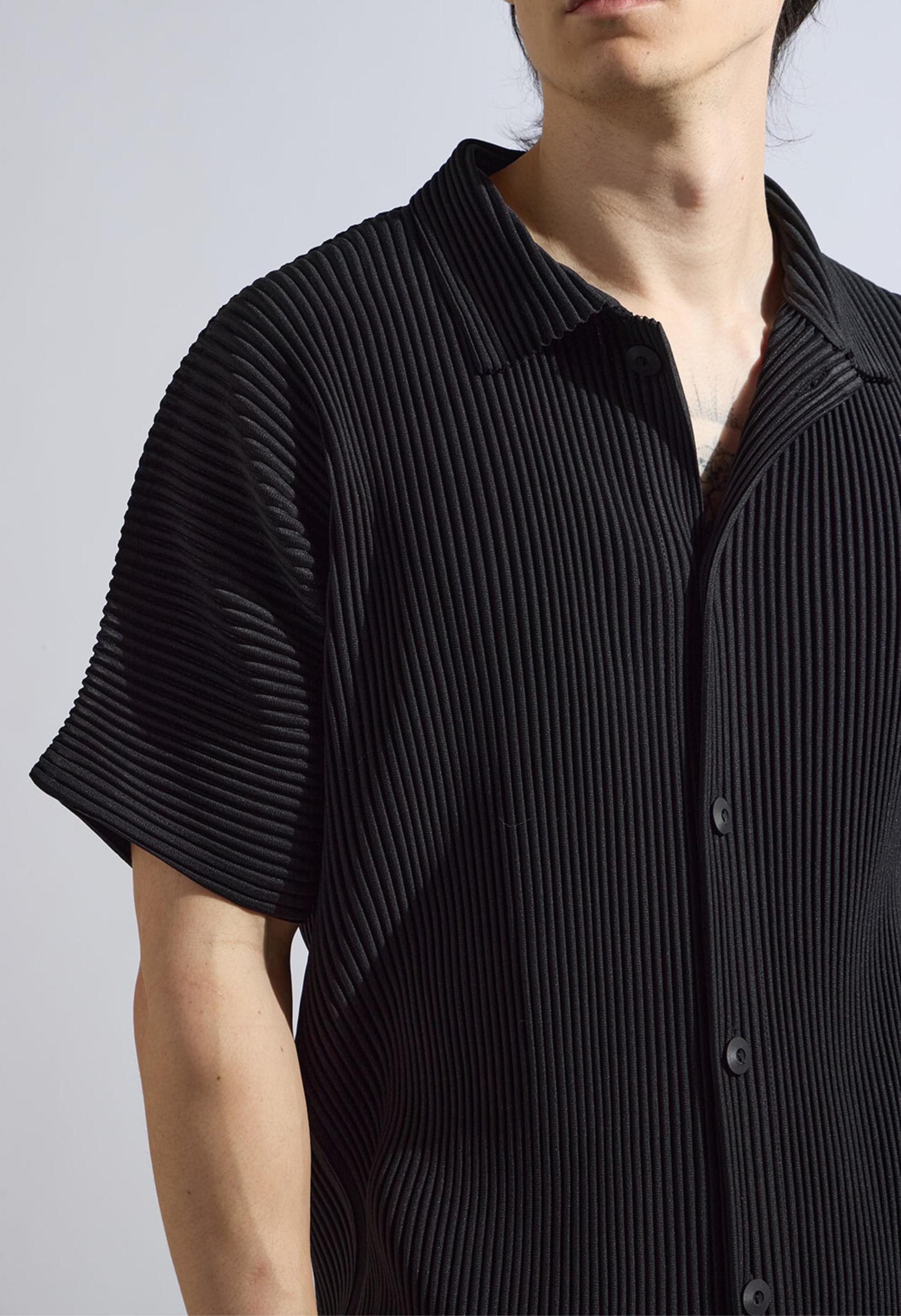 Pleated Short Sleeve Button Down in Black Product Image