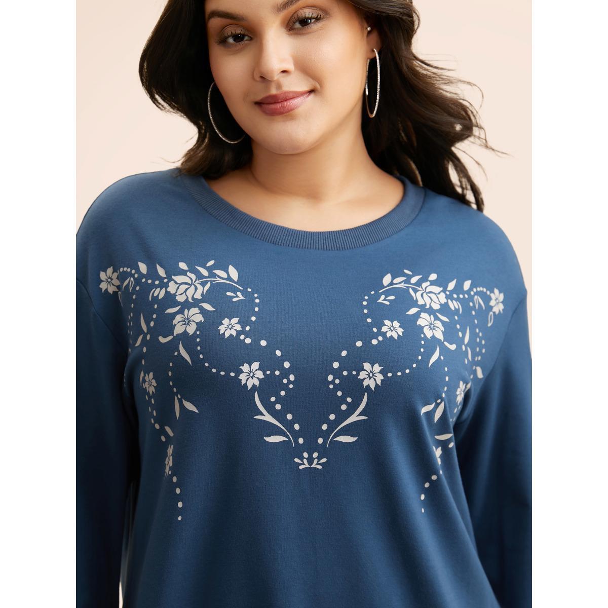 Plus Size Floral Print Drop Shoulder Sleeve Sweatshirt Women Navy Casual Patchwork Loose Round Neck Everyday Sweatshirts BloomChic 12/L Product Image