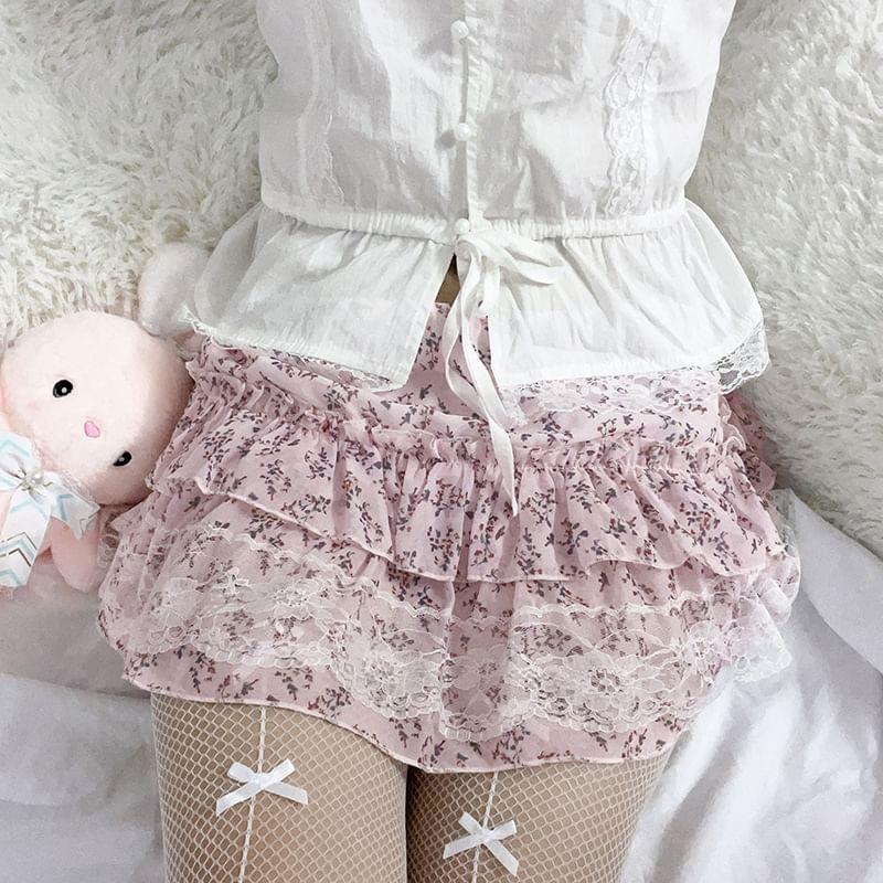 Low Waist Floral Print Lace Panel Ruffled Mini A-Line Skirt Product Image