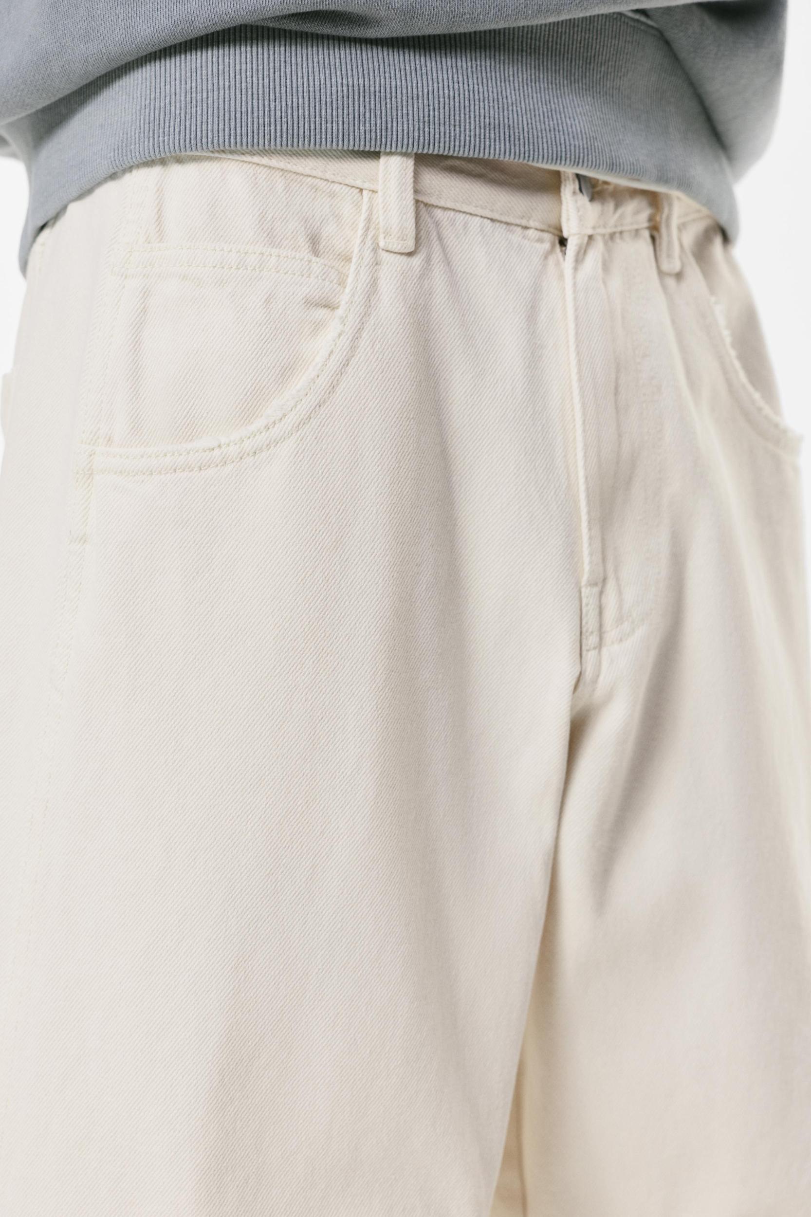 Baggy trousers Product Image