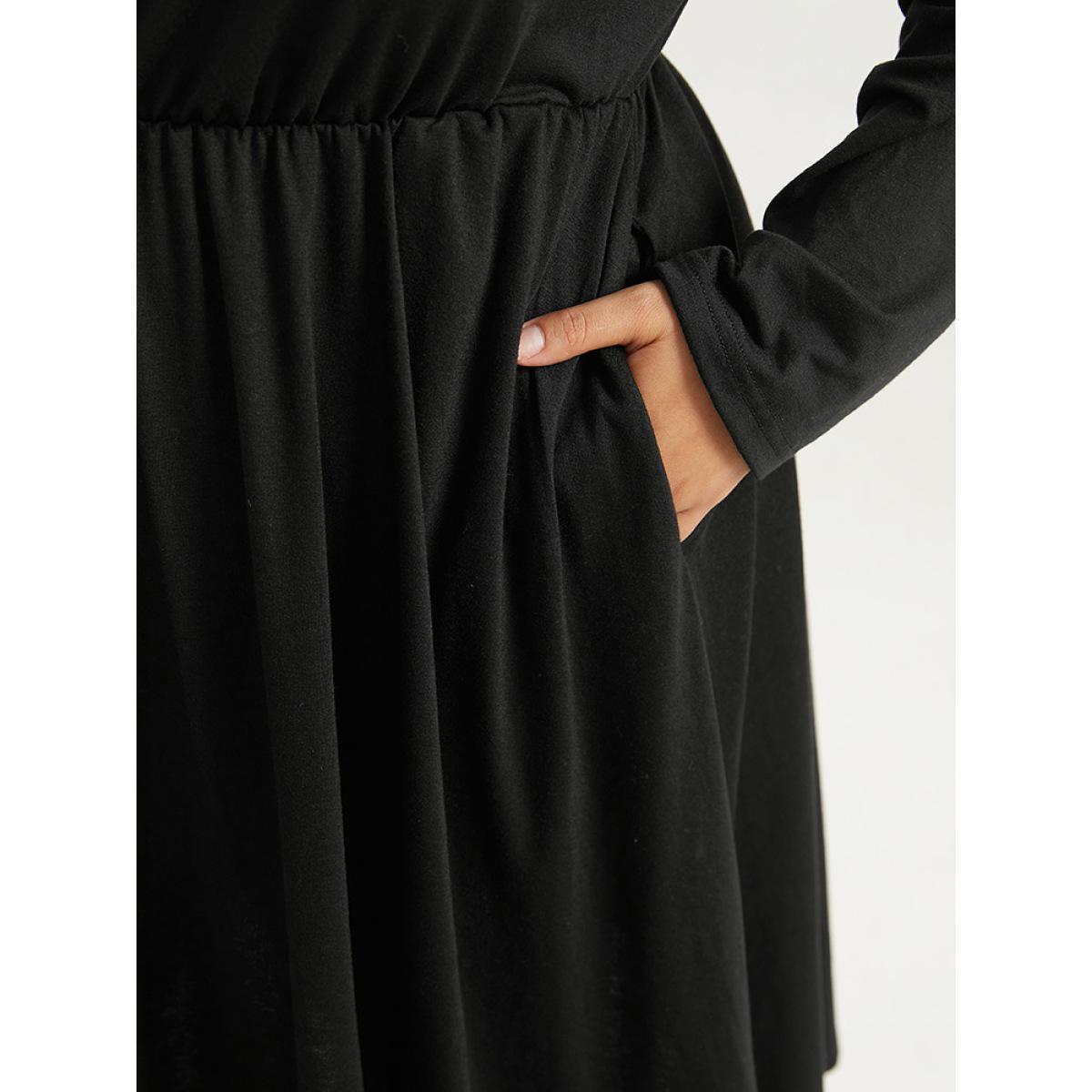 Plus Size Supersoft Essentials Contrast Webbing Pocket Dress Black Women Casual Plain V-neck Long Sleeve Curvy Midi Dress BloomChic 22-24/3X Product Image