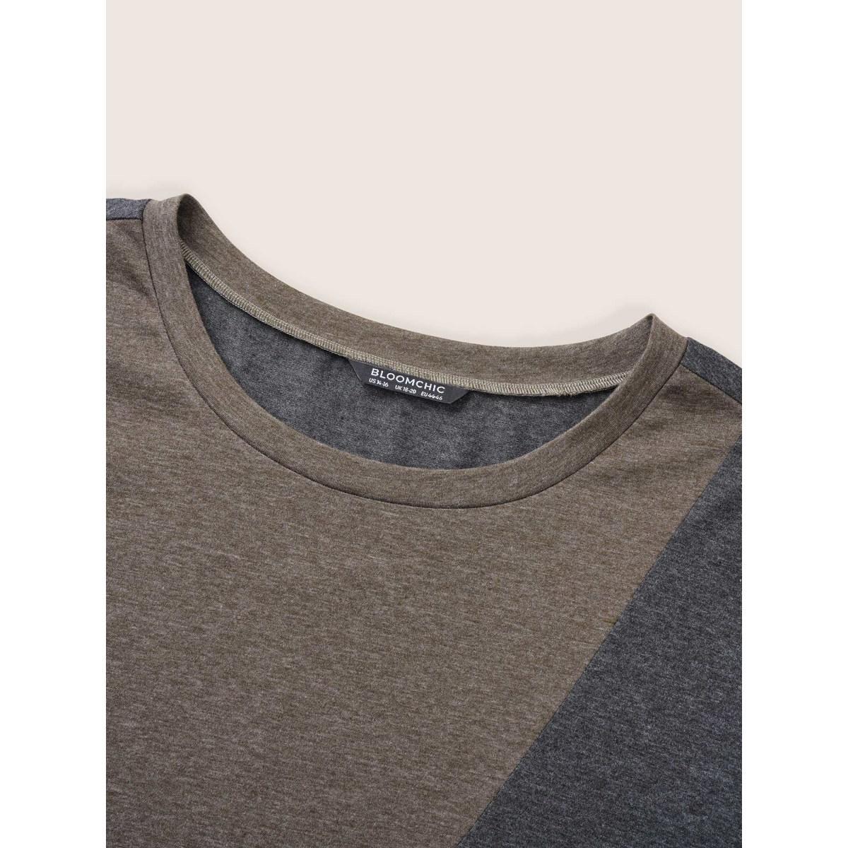 Plus Size Two Tone Contrast Round Neck T-shirt Multicolor Women Casual Contrast Plain Round Neck Everyday T-shirts BloomChic 28/5X Product Image
