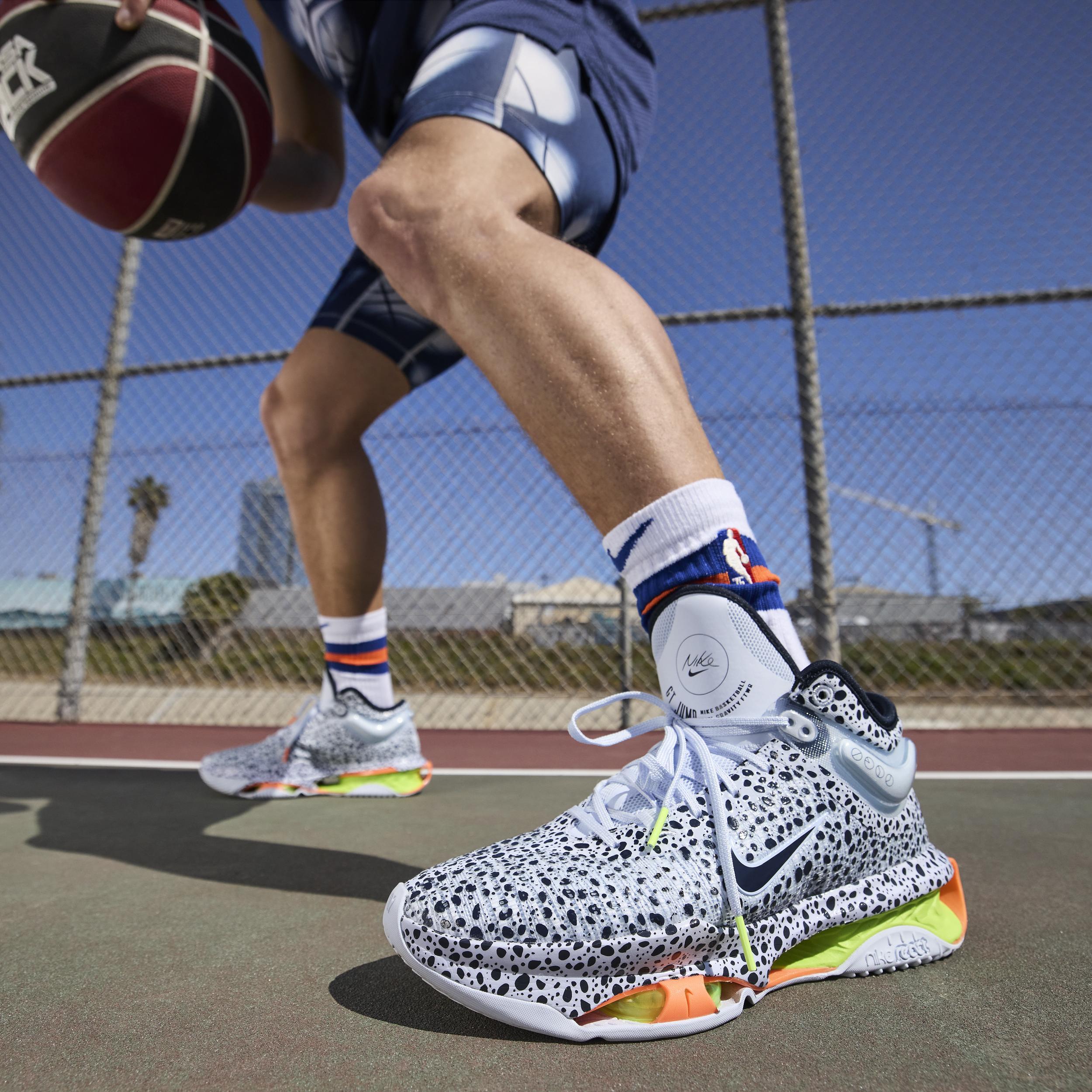 Nike Men's G.T. Jump 2 Electric Basketball Shoes Product Image