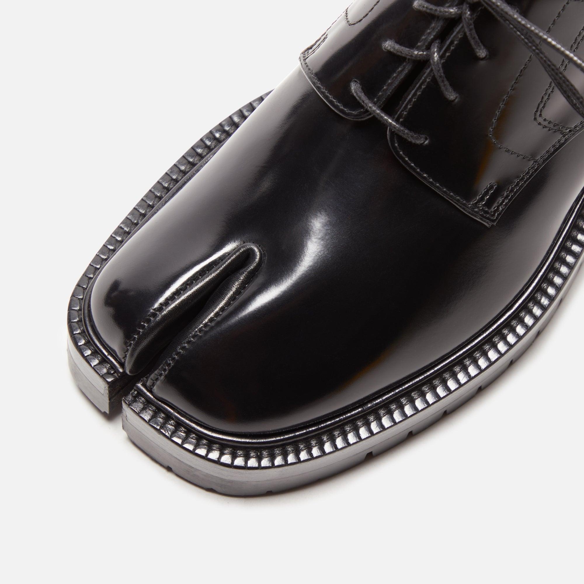 Maison Margiela WMNS Tabi County Lace Up - Black Female Product Image
