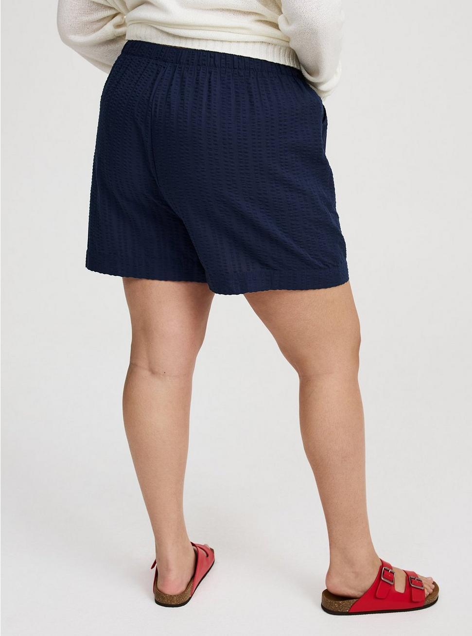 Pull-On High-Rise Boxer Short Product Image