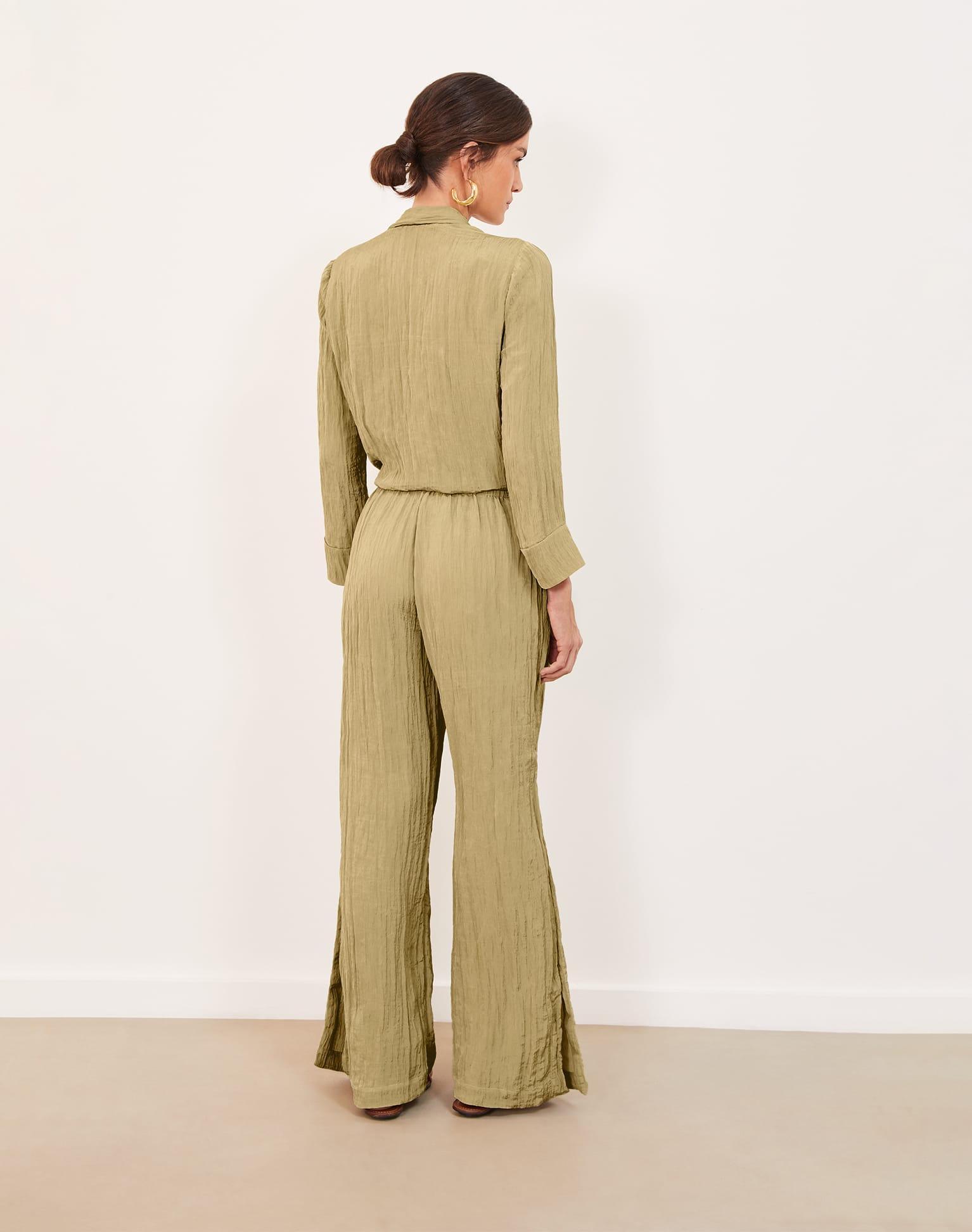 Cole Shorts - Olivine Product Image