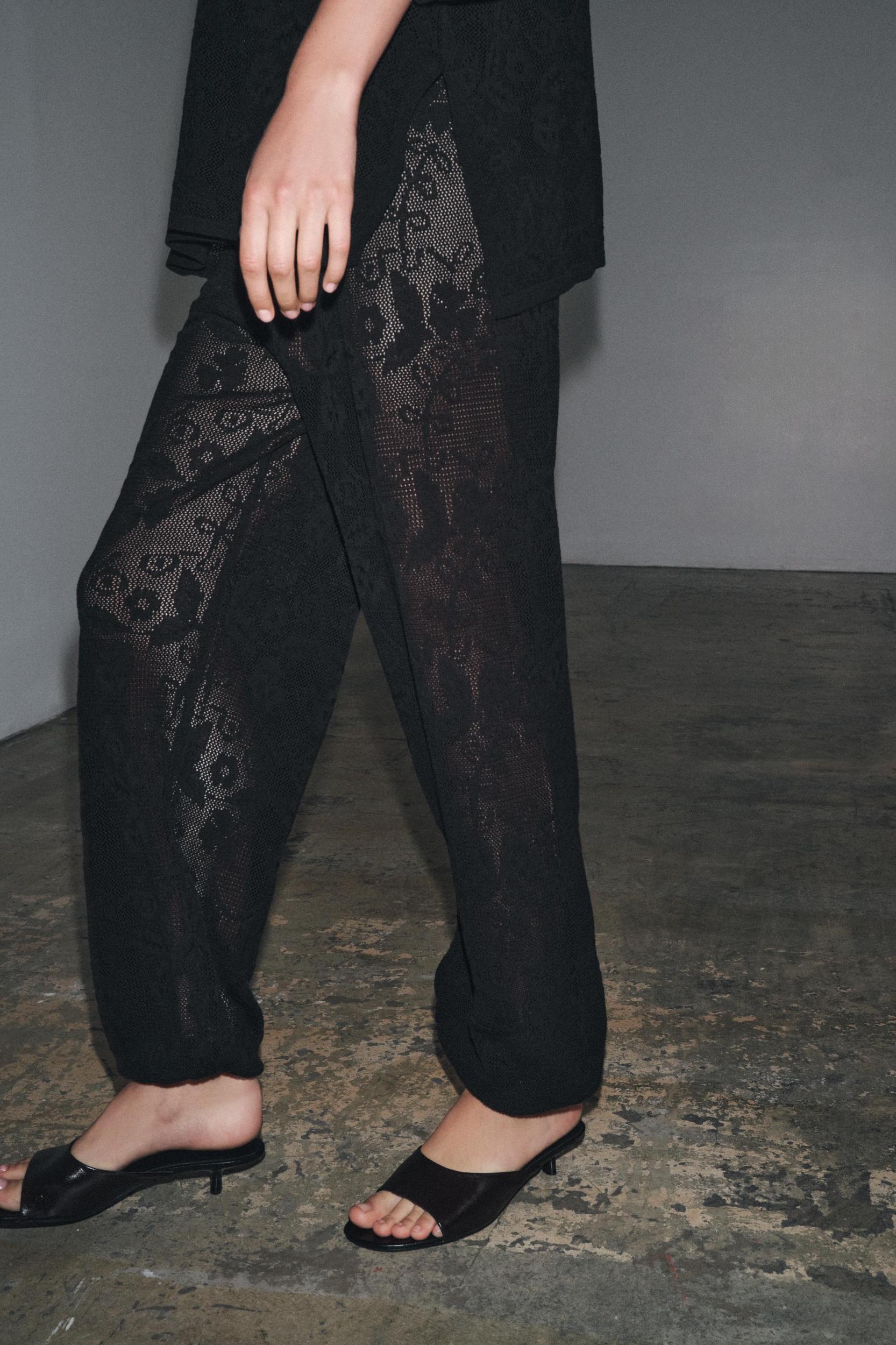 FLORAL TEXTURED KNIT PANTS Product Image