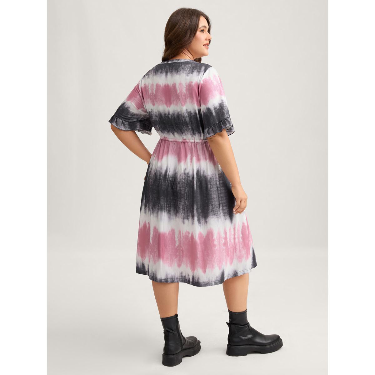 Plus Size Supersoft Tie-Dye Drawstring Midi Dress Multicolor Women V-neck Short sleeve Curvy BloomChic 26/4X Product Image