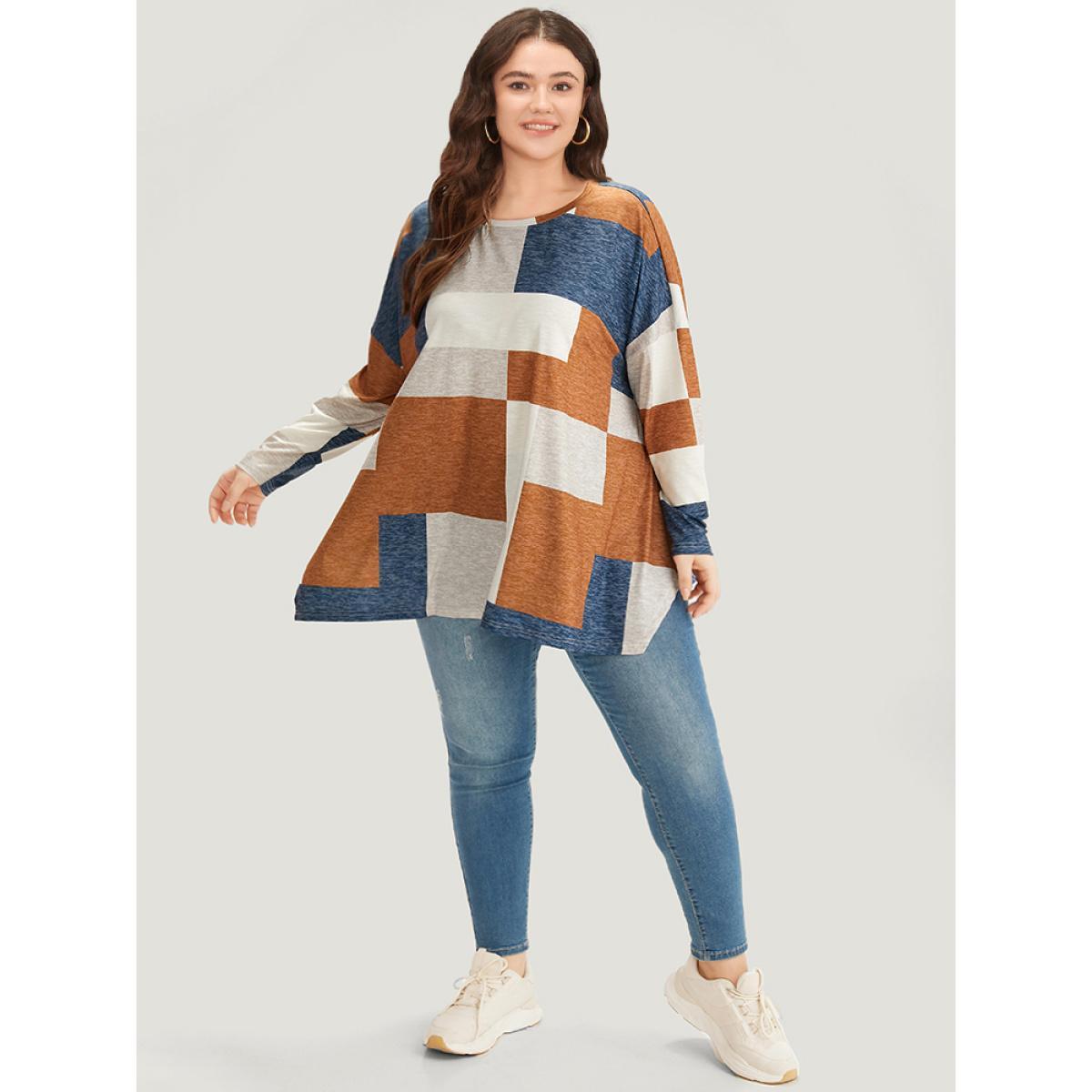 Plus Size Colorblock Contrast Round Neck Dolman Sleeve T-shirt Multicolor Women Casual Contrast Colorblock Round Neck Everyday T-shirts BloomChic 26/4X Product Image