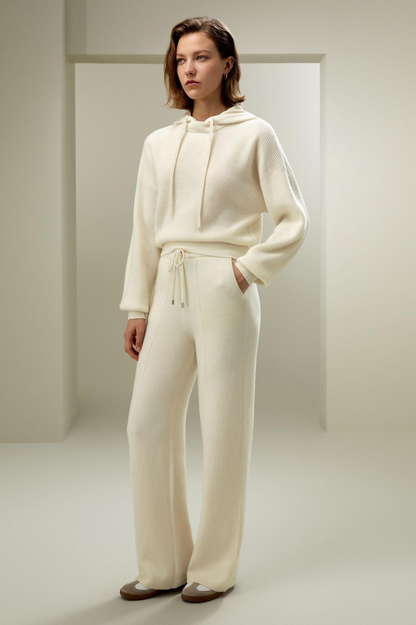 Eshe 2-in-1 Cashmere Detachable Hoodie Product Image