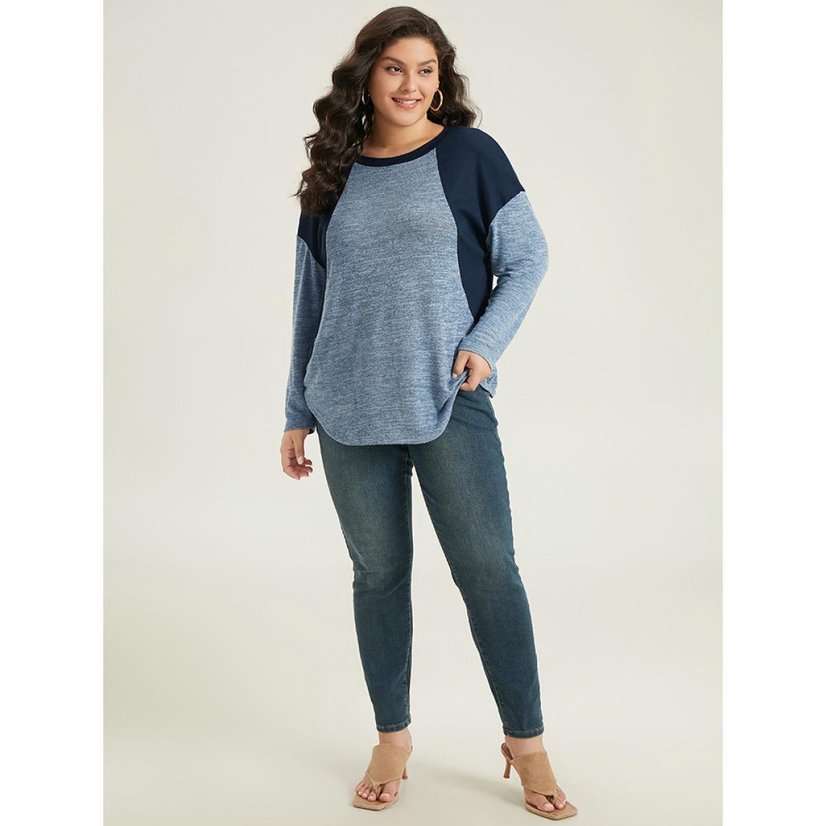 Plus Size Heather Patchwork Round Neck Curved Hem T-shirt Blue Women Elegant Contrast Plain Round Neck Dailywear T-shirts BloomChic 28/5X Product Image