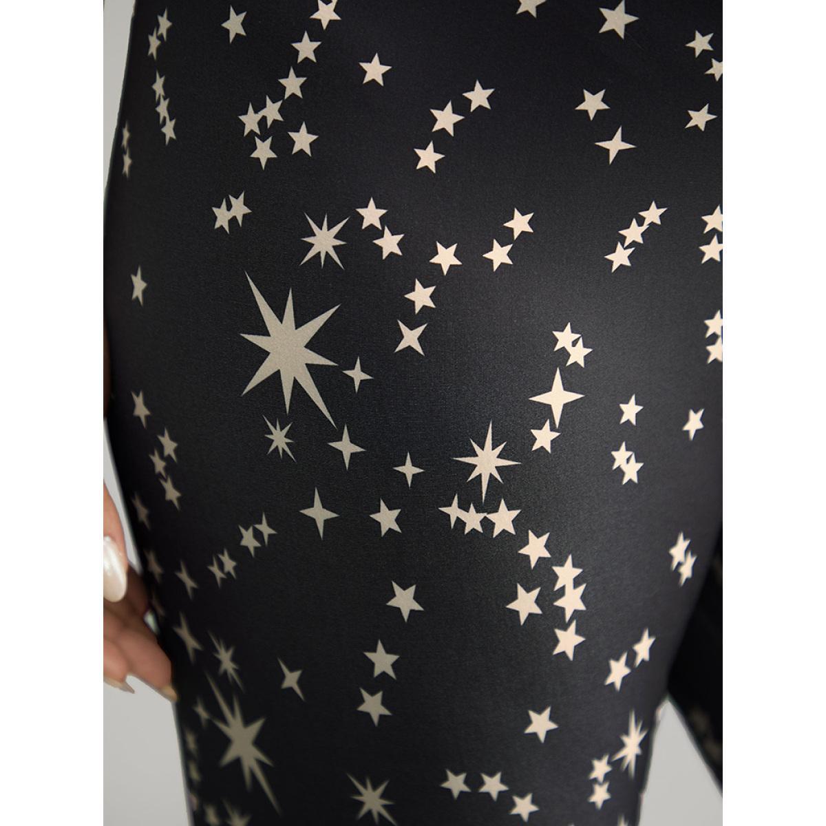 Plus Size Star Print High Rise Skinny Leggings Women Black Casual High stretch Skinny High Rise Dailywear Leggings BloomChic 22-24/3X Product Image
