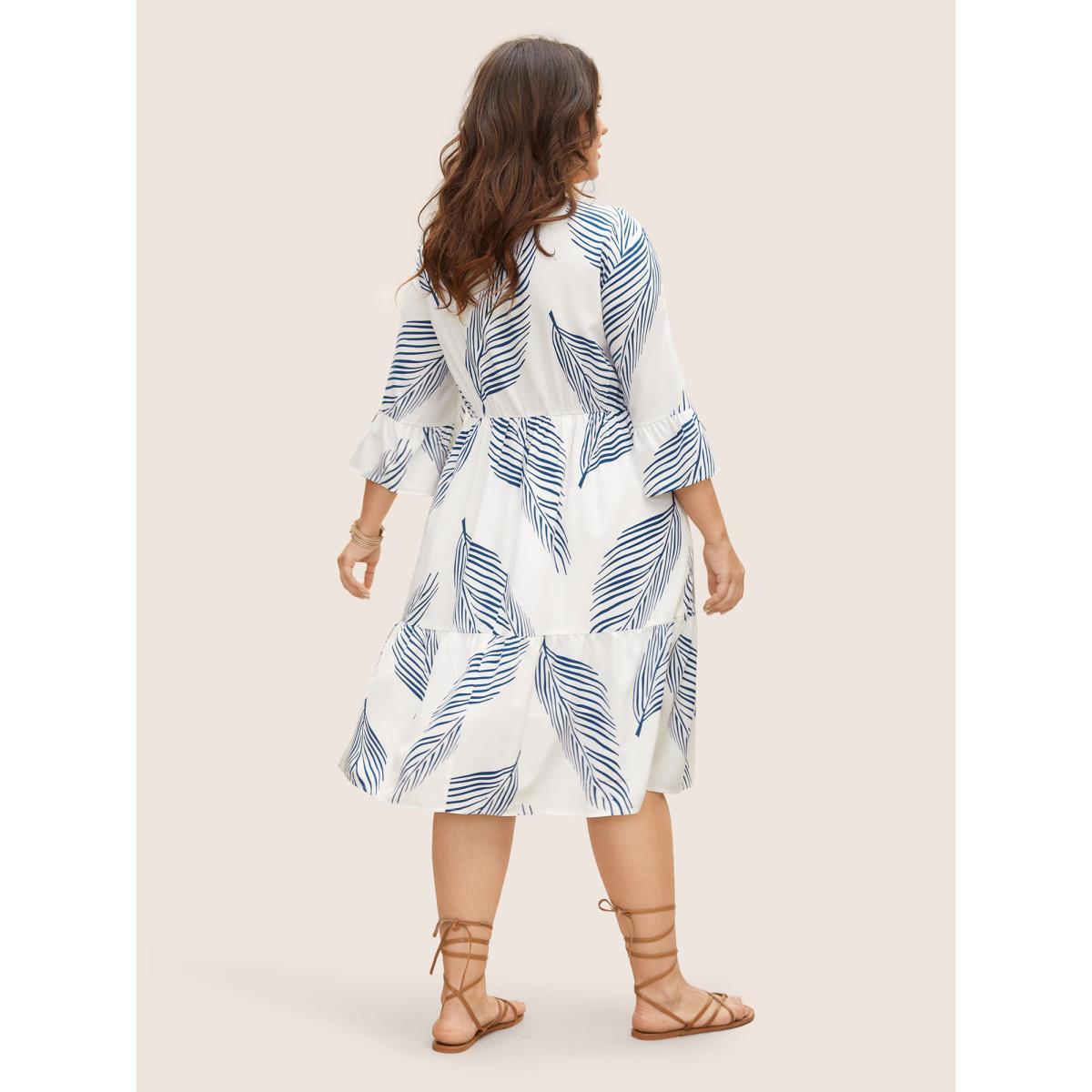 Plus Size Tropical Print Tucked Seam Tie Knot Dress Originalwhite Women Resort Tucked seam V-neck Elbow-length sleeve Curvy BloomChic 10/M Product Image