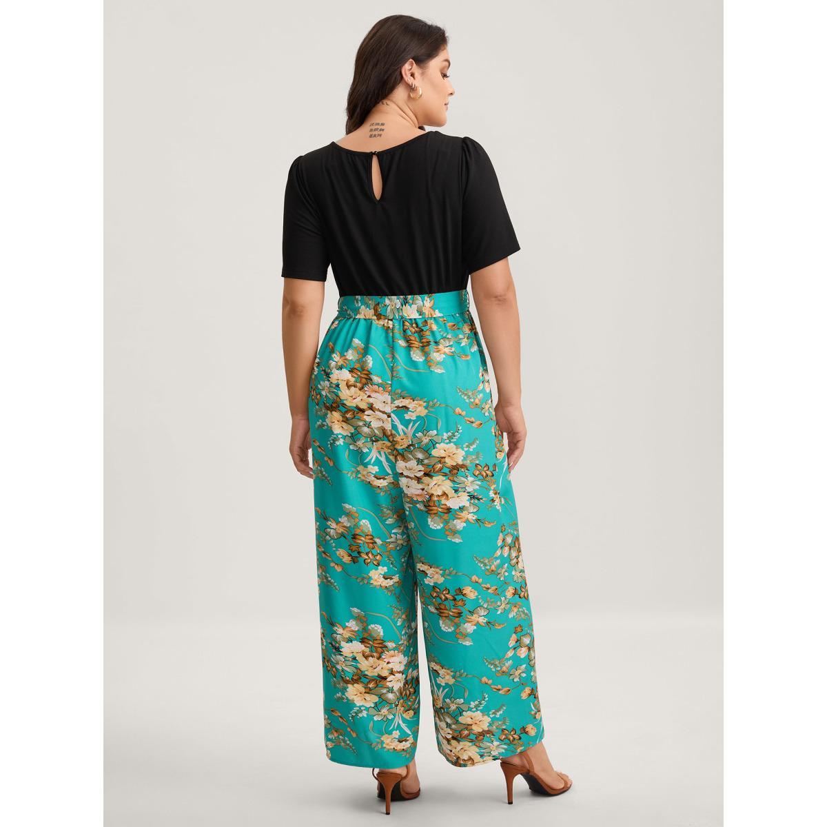 Plus Size Arctic Color Contrast Belted Panel Pockets Jumpsuit Women Elegant Short sleeve Square Neck Everyday-Elegant Loose Jumpsuits BloomChic 12/L Product Image