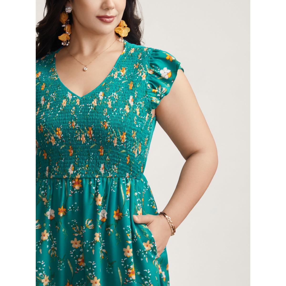 Plus Size Shirred Printed Flutter Sleeve Pockets Maxi Dress Teal Women Elegant Shirred V-neck Cap Sleeve Curvy BloomChic 18-20/2X Product Image