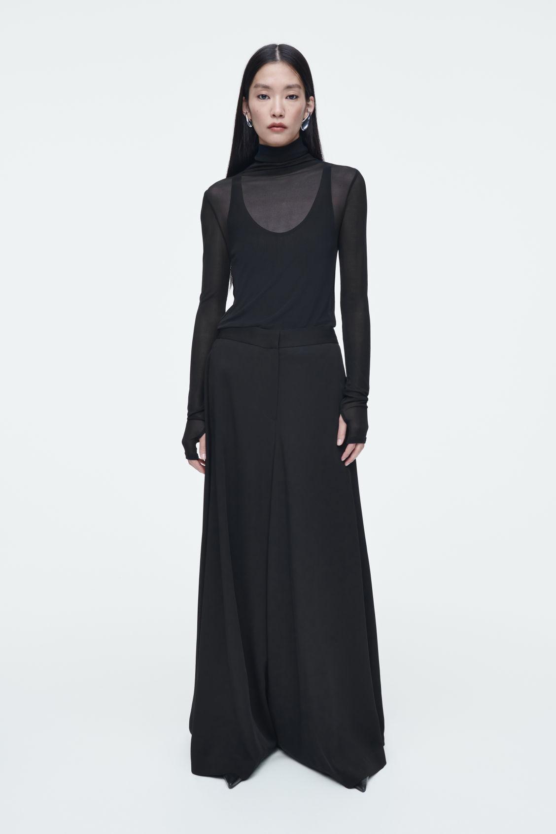 FLUID WIDE-LEG PANTS Product Image