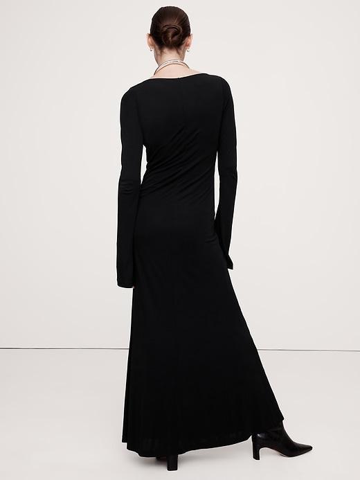 Crepe Knit Scoop-Neck Maxi Dress Product Image