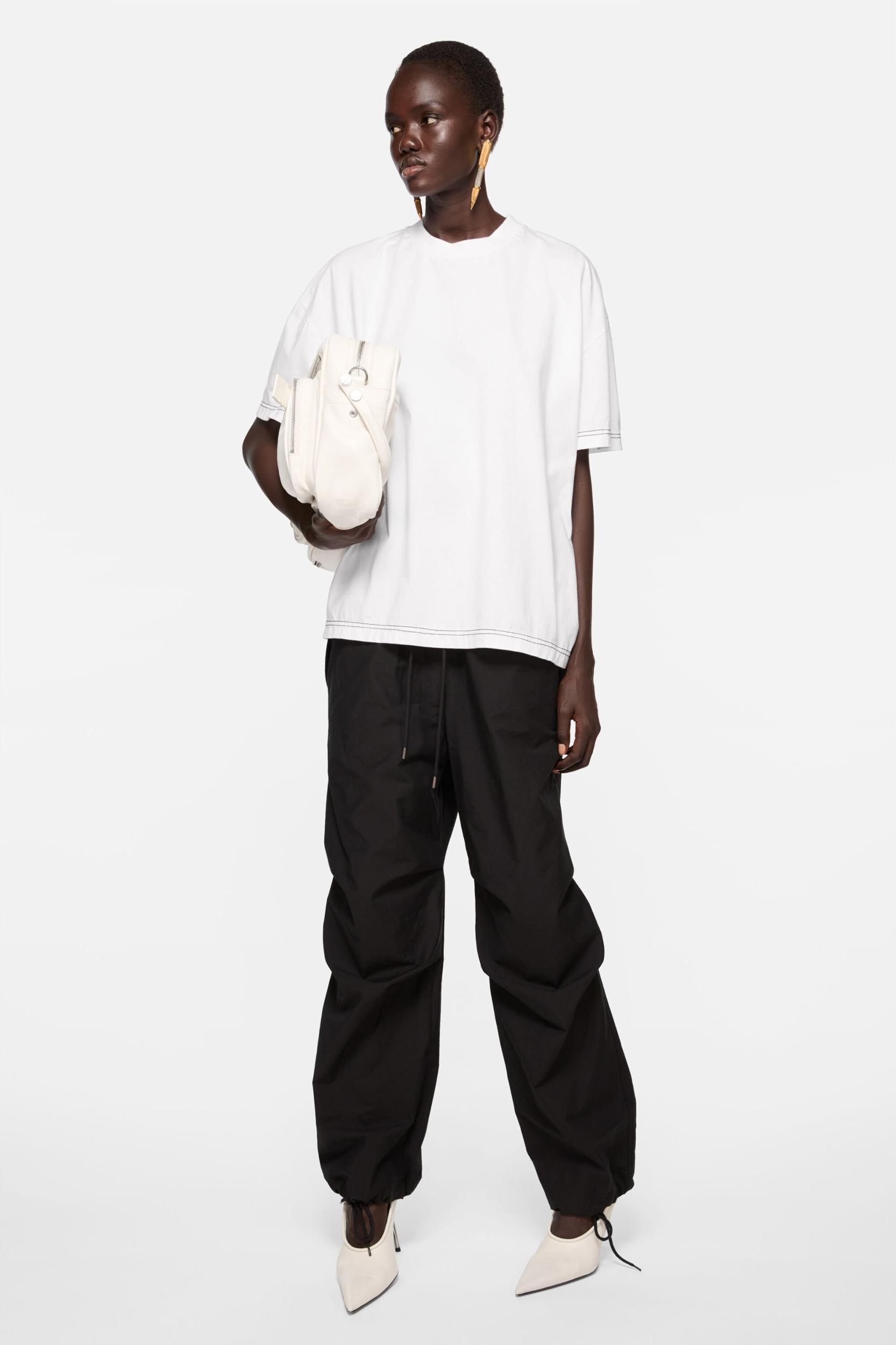 Logo t-shirt Product Image