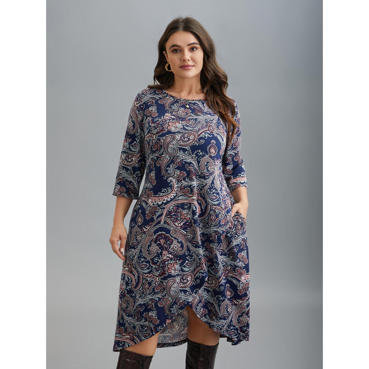 Plus Size Wrap Hem Bandana Floral Dress Navy Women Casual Overlapping Knit Dresses Bloomchic 30/6X Product Image